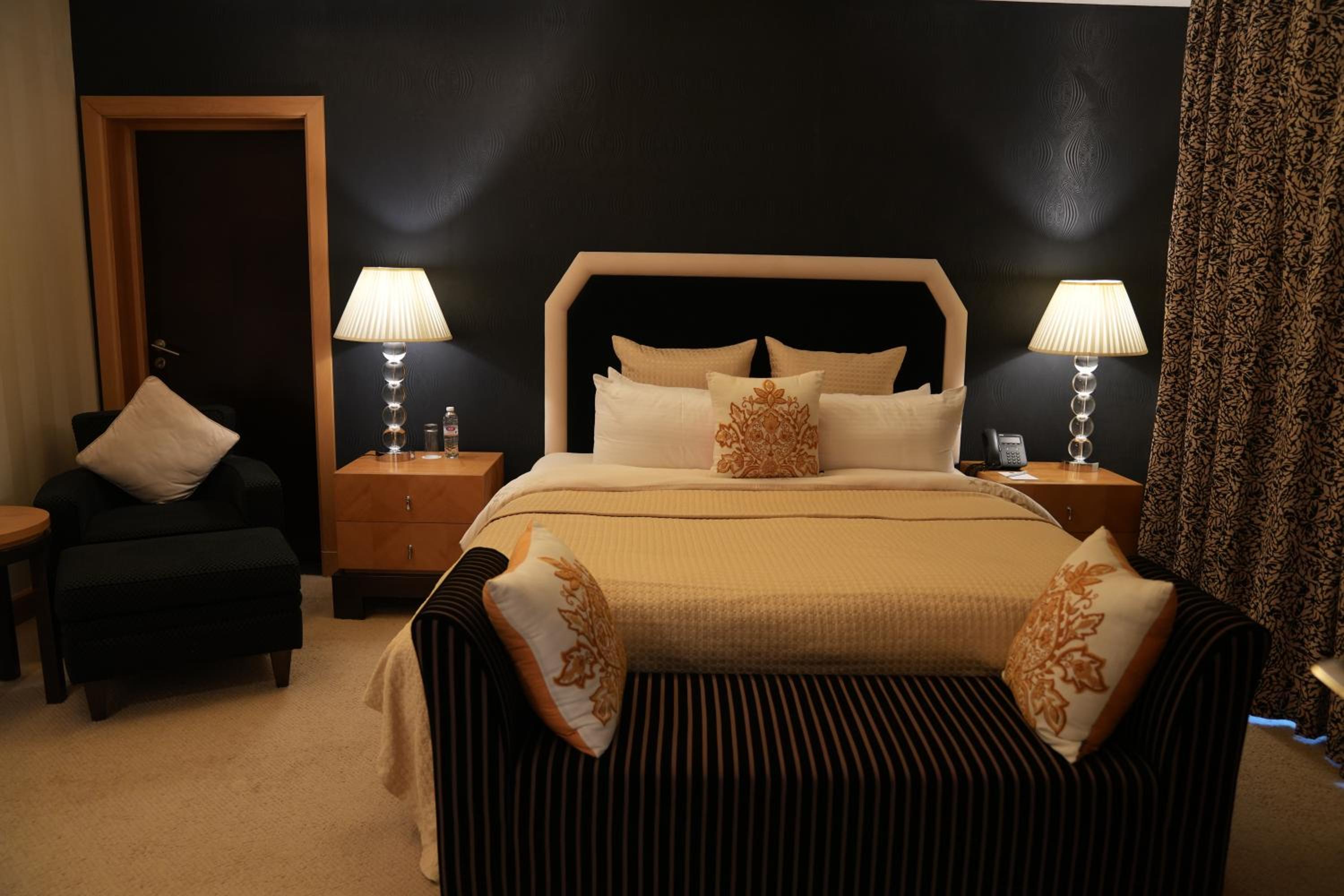 Royal Suite photo 3