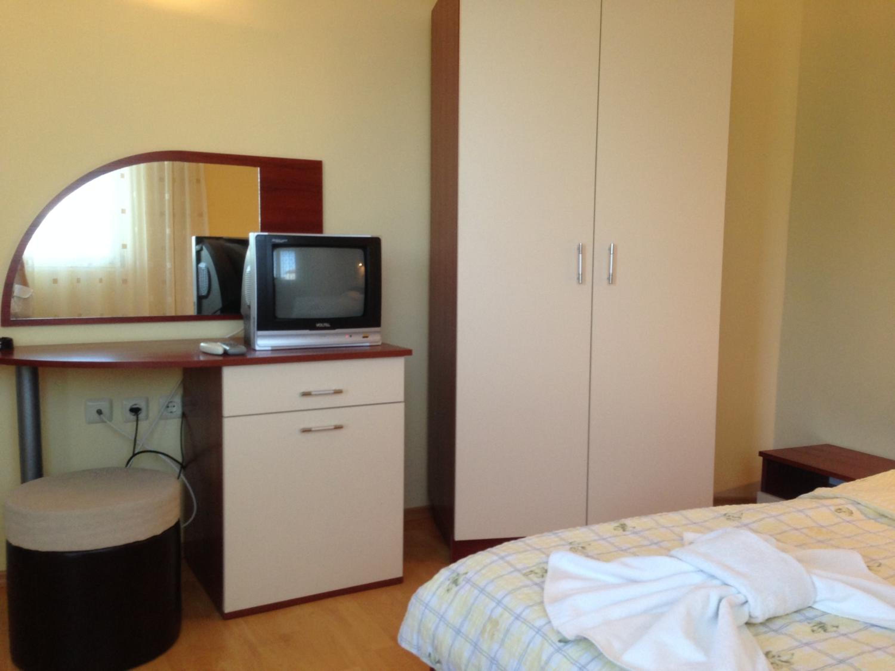 Double Room with Balcony photo 2