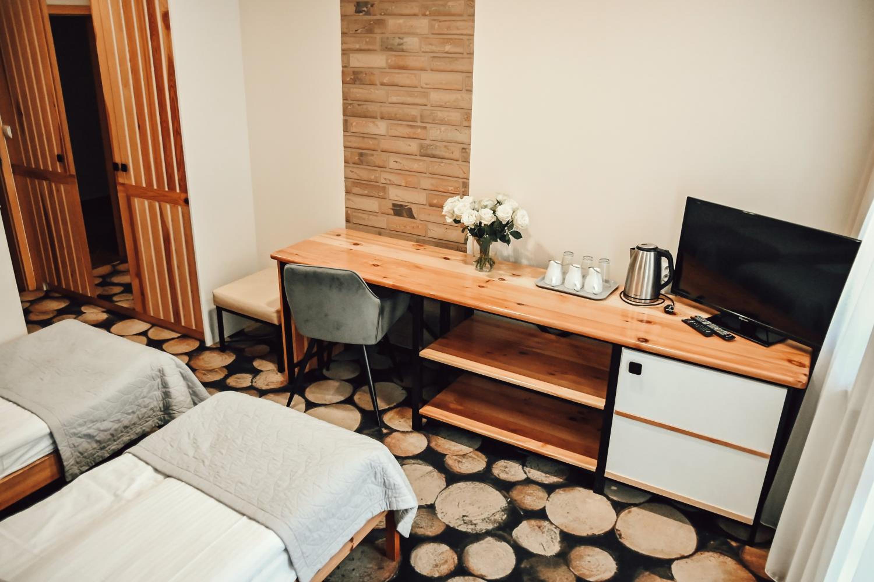 Standard Double Room photo 2