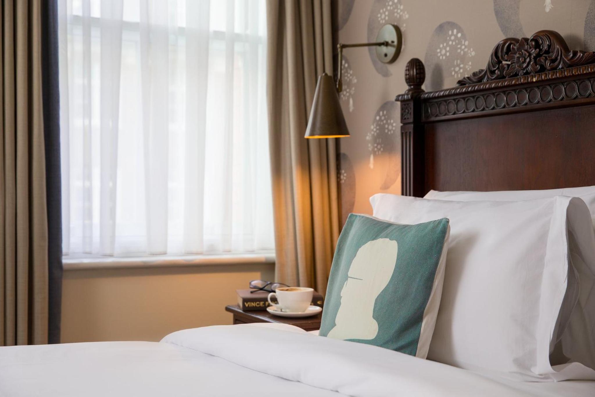 Bloomsbury Bedroom photo 1