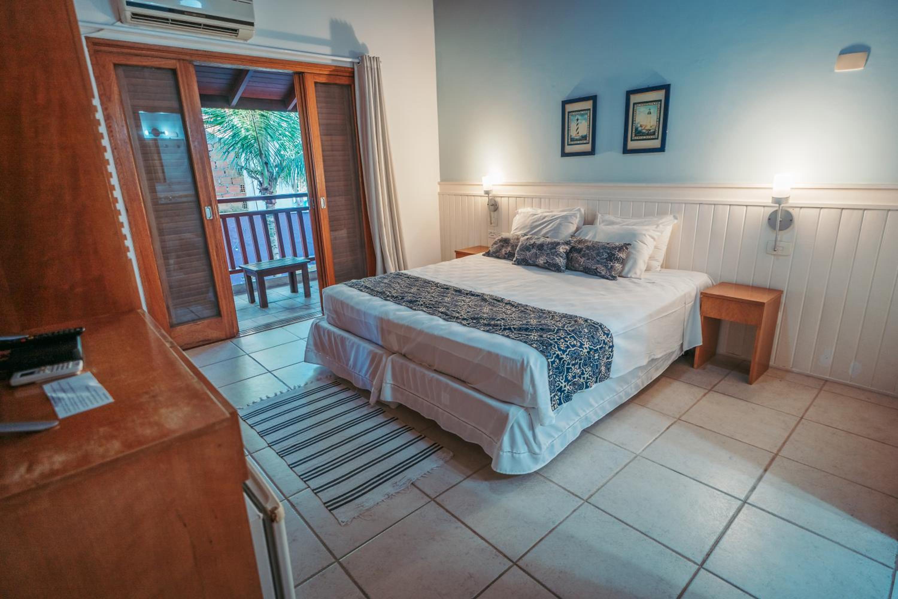 Suite with Balcony - Photo 7