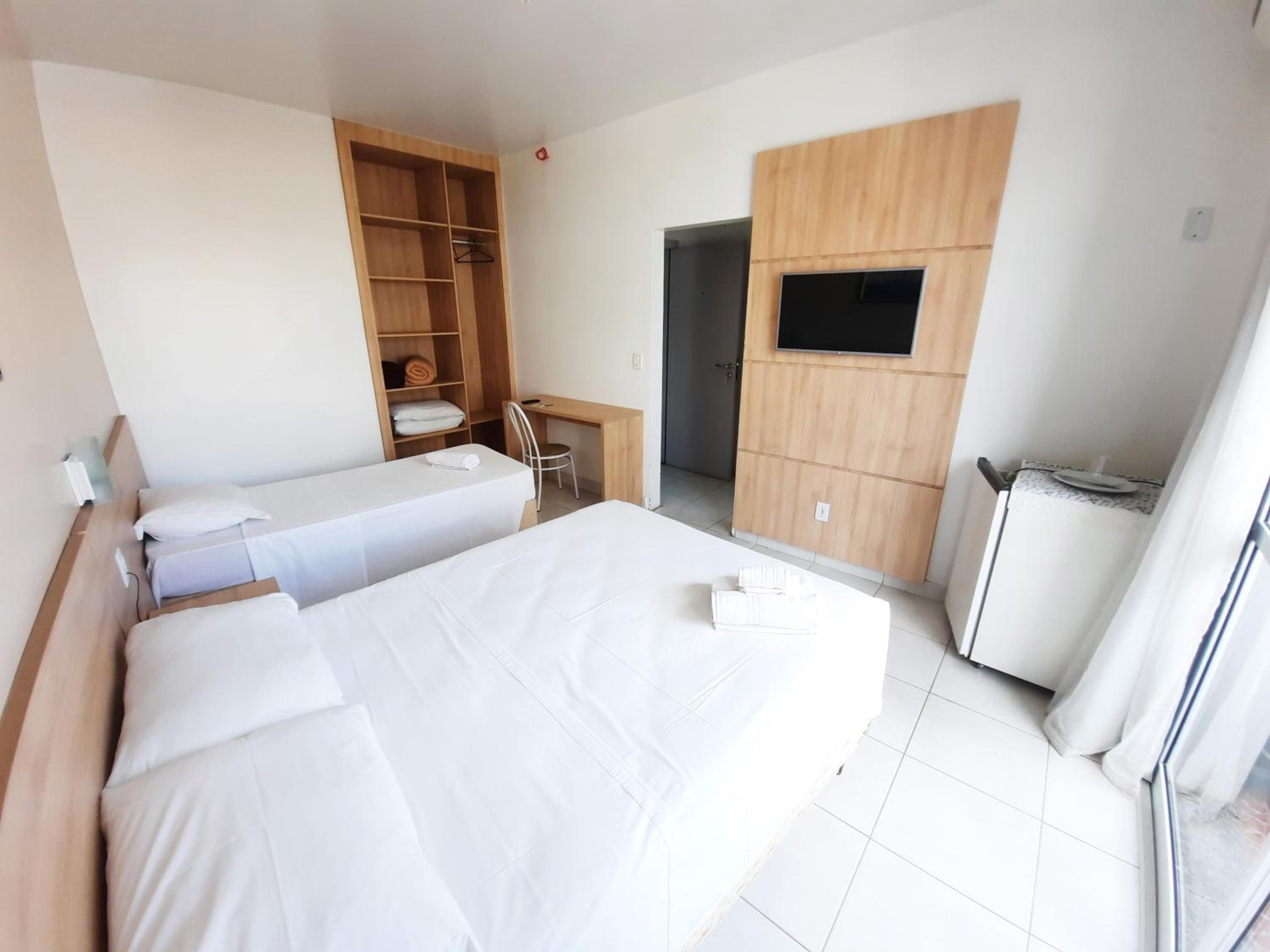 Deluxe Triple Room photo 3