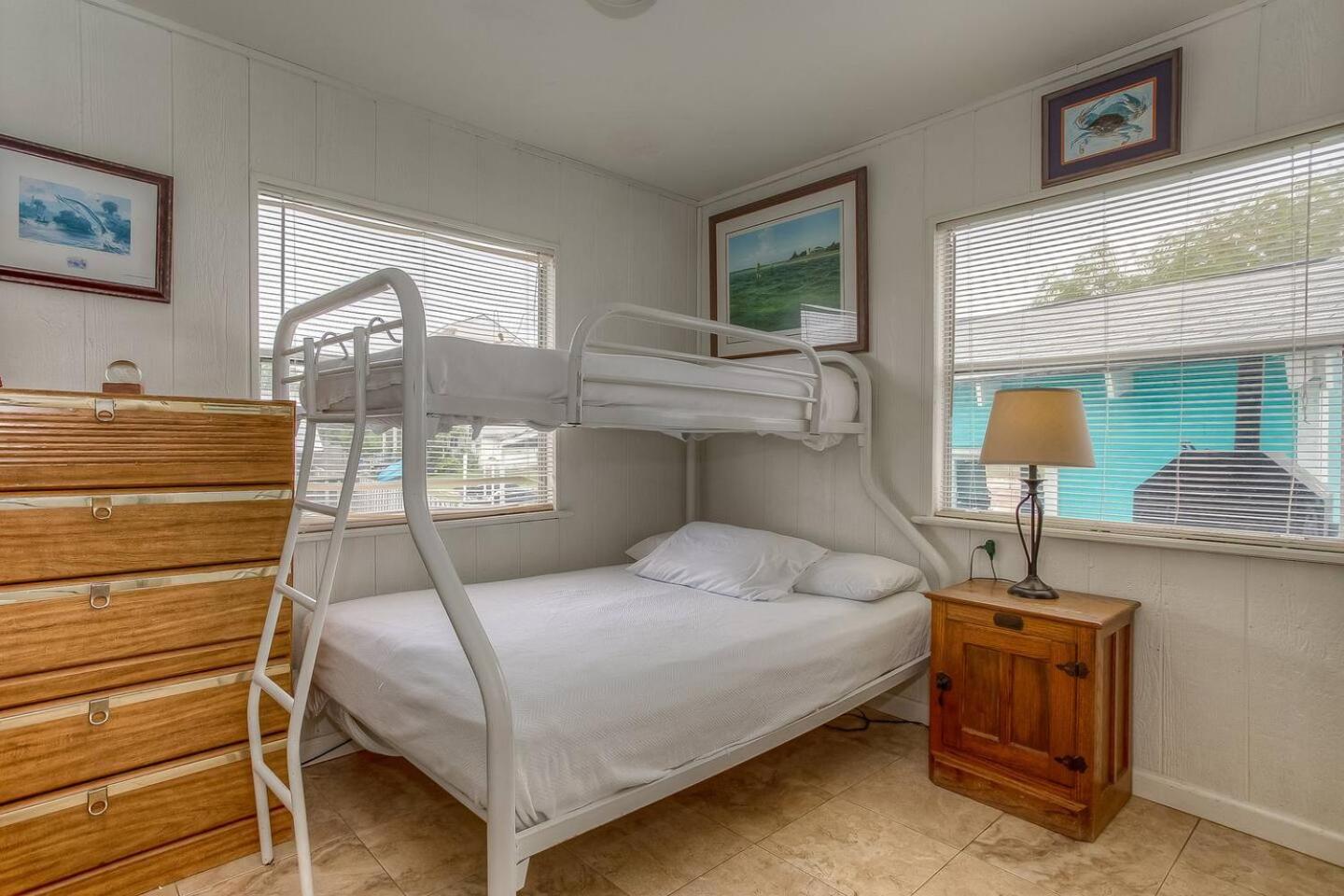 Two-Bedroom House photo 1