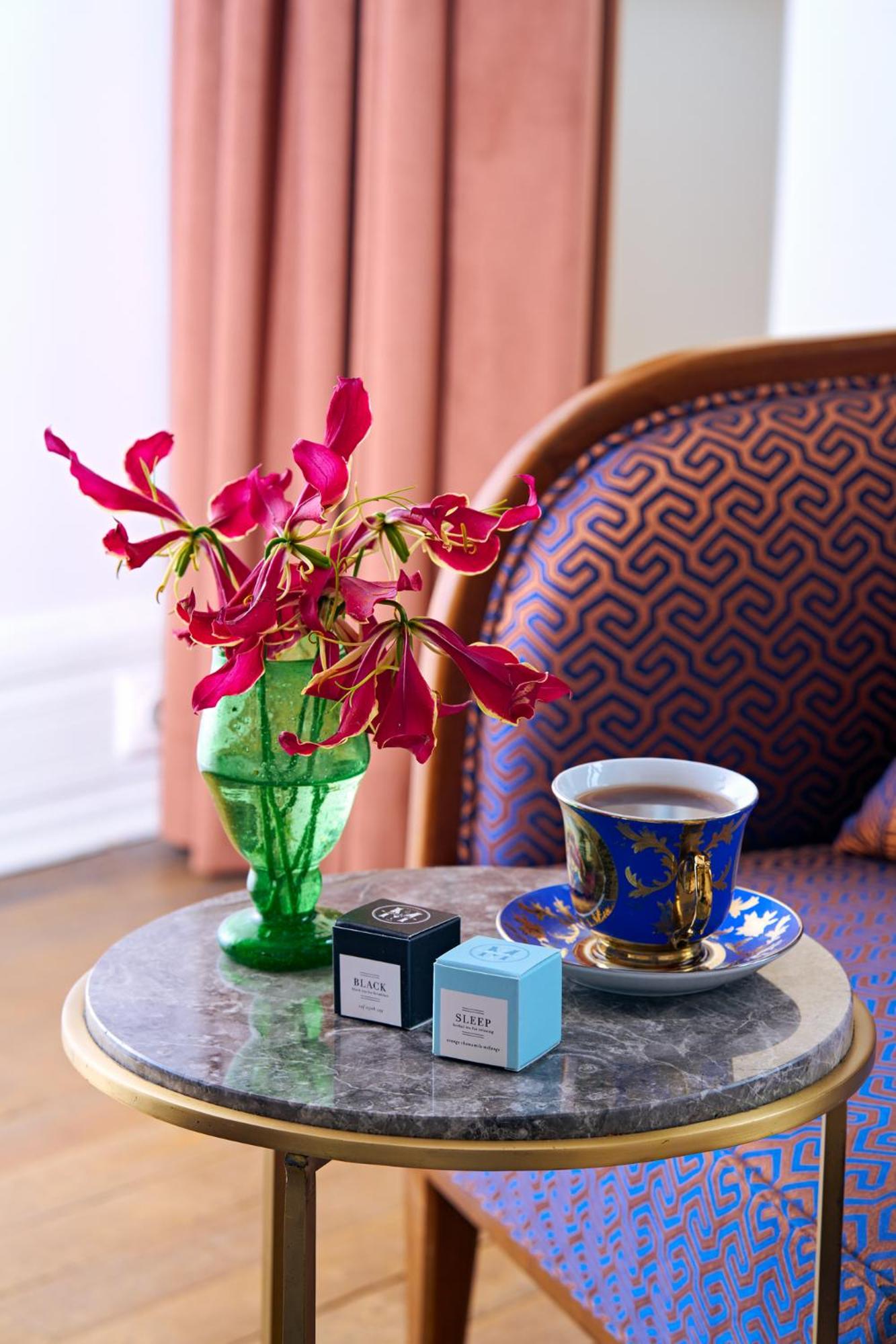 Premium Room with Istiklal Avenue View photo 2