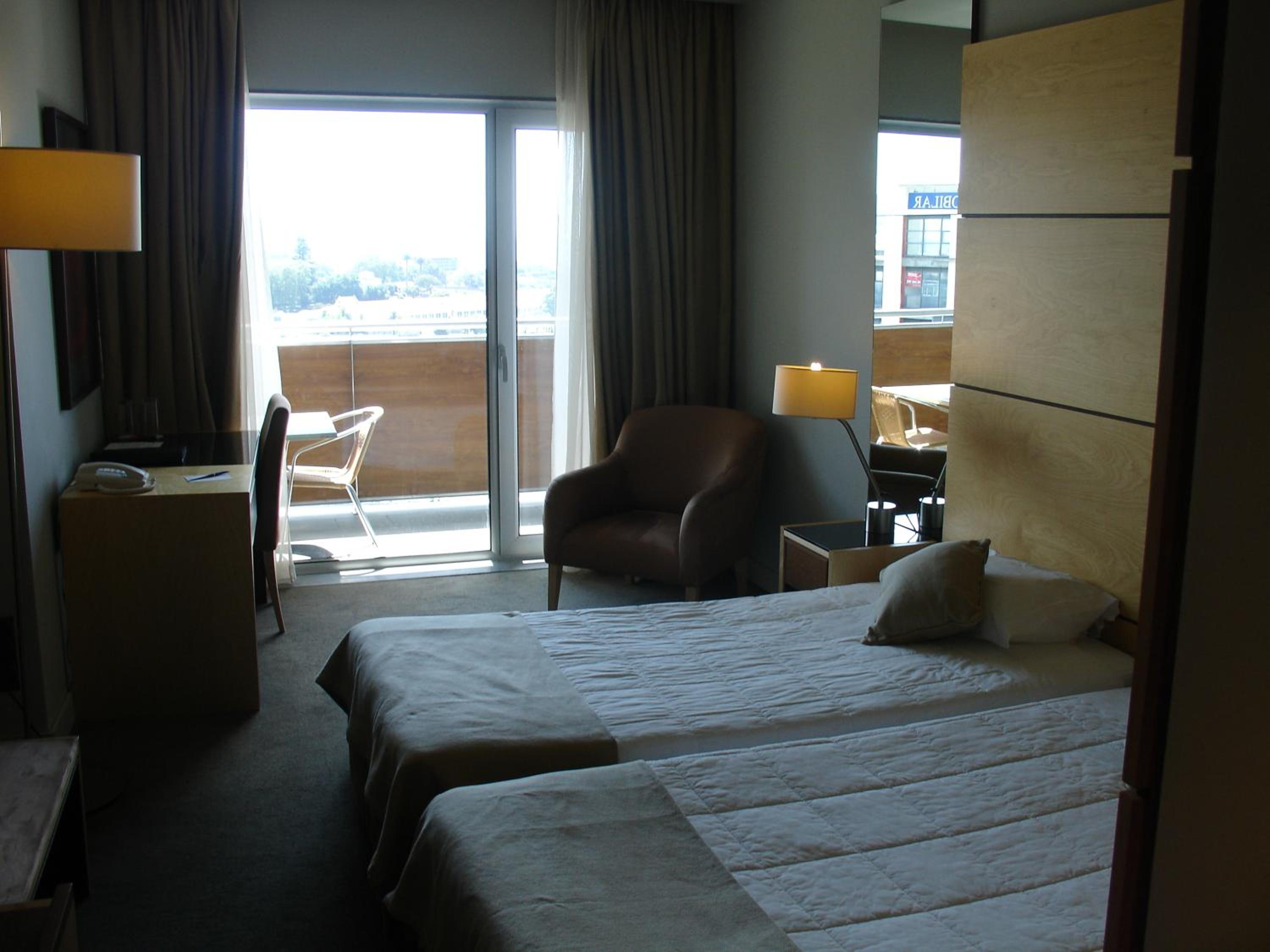 Standard Double or Twin Room - Photo 3