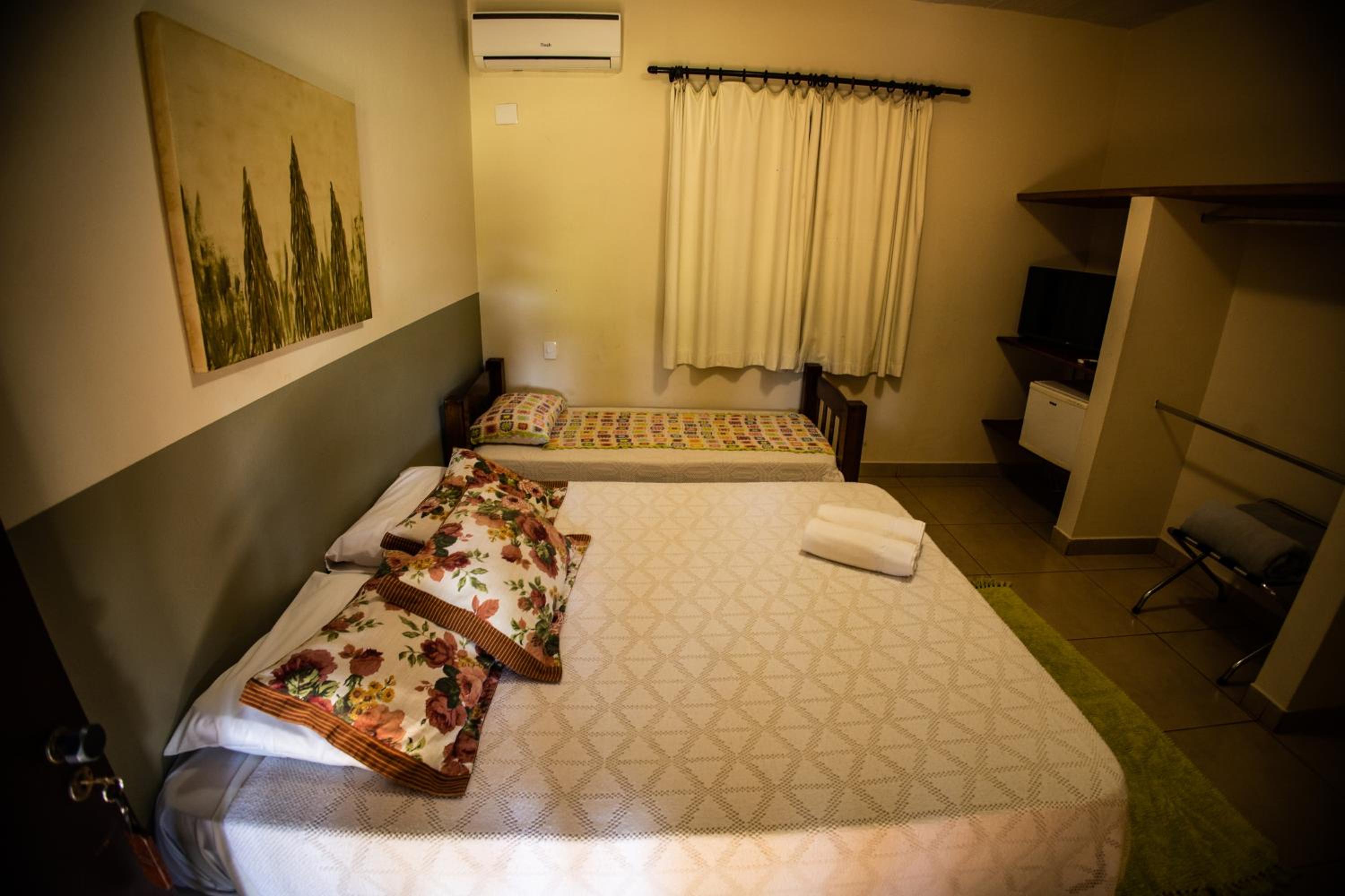 Deluxe Triple Room photo 2
