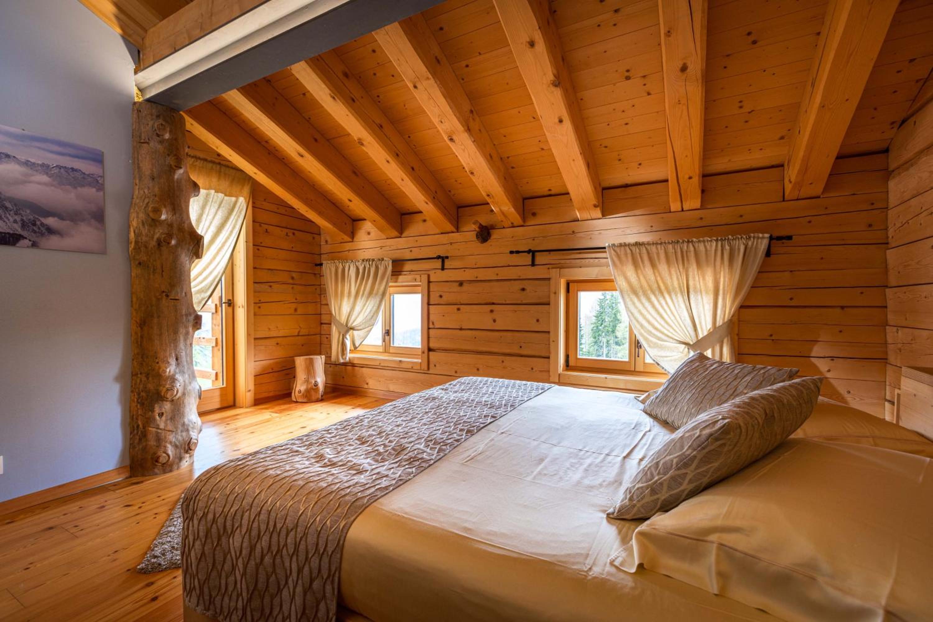 Double Room with Private Bathroom and Shower