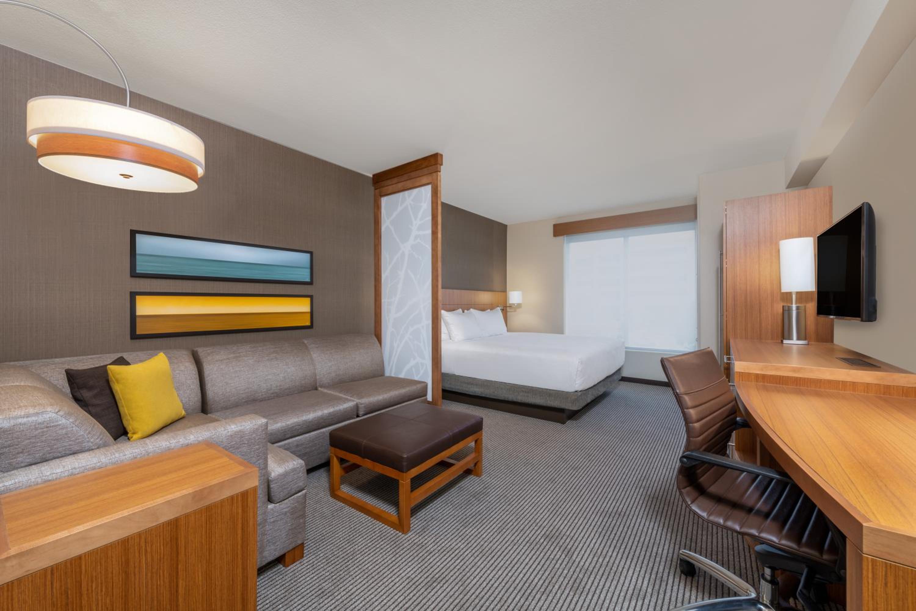 King Suite with Sofa Bed and Roll-In Shower - Disability Access photo 1