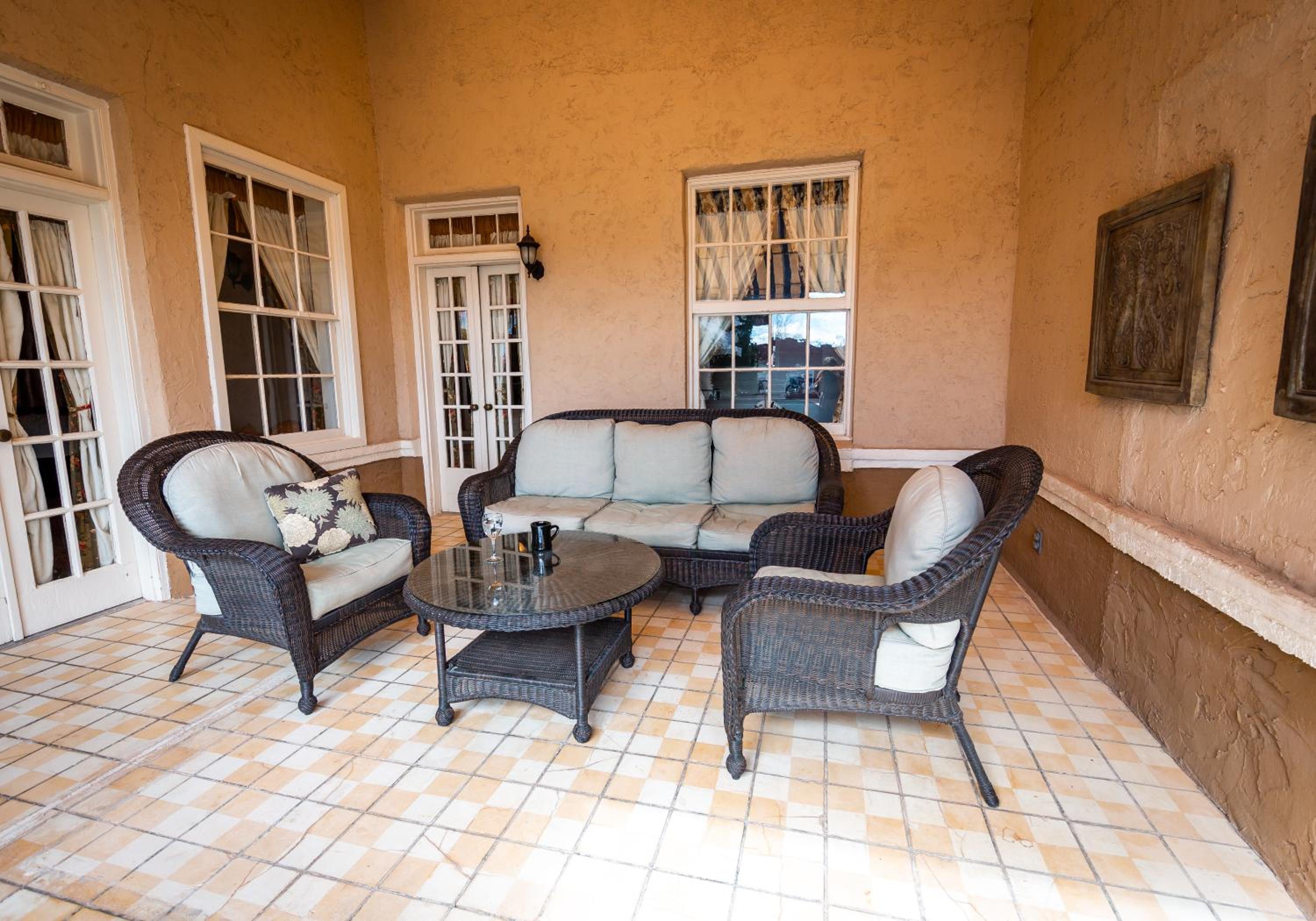 Deluxe Family Suite