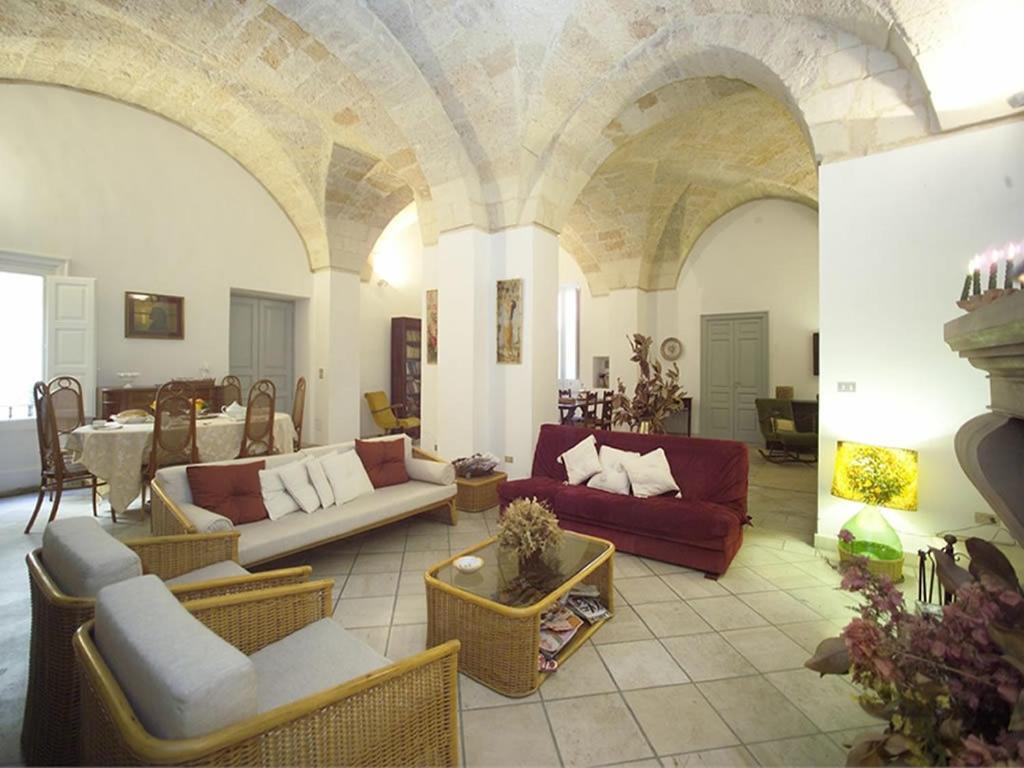 Deluxe Suite photo 1