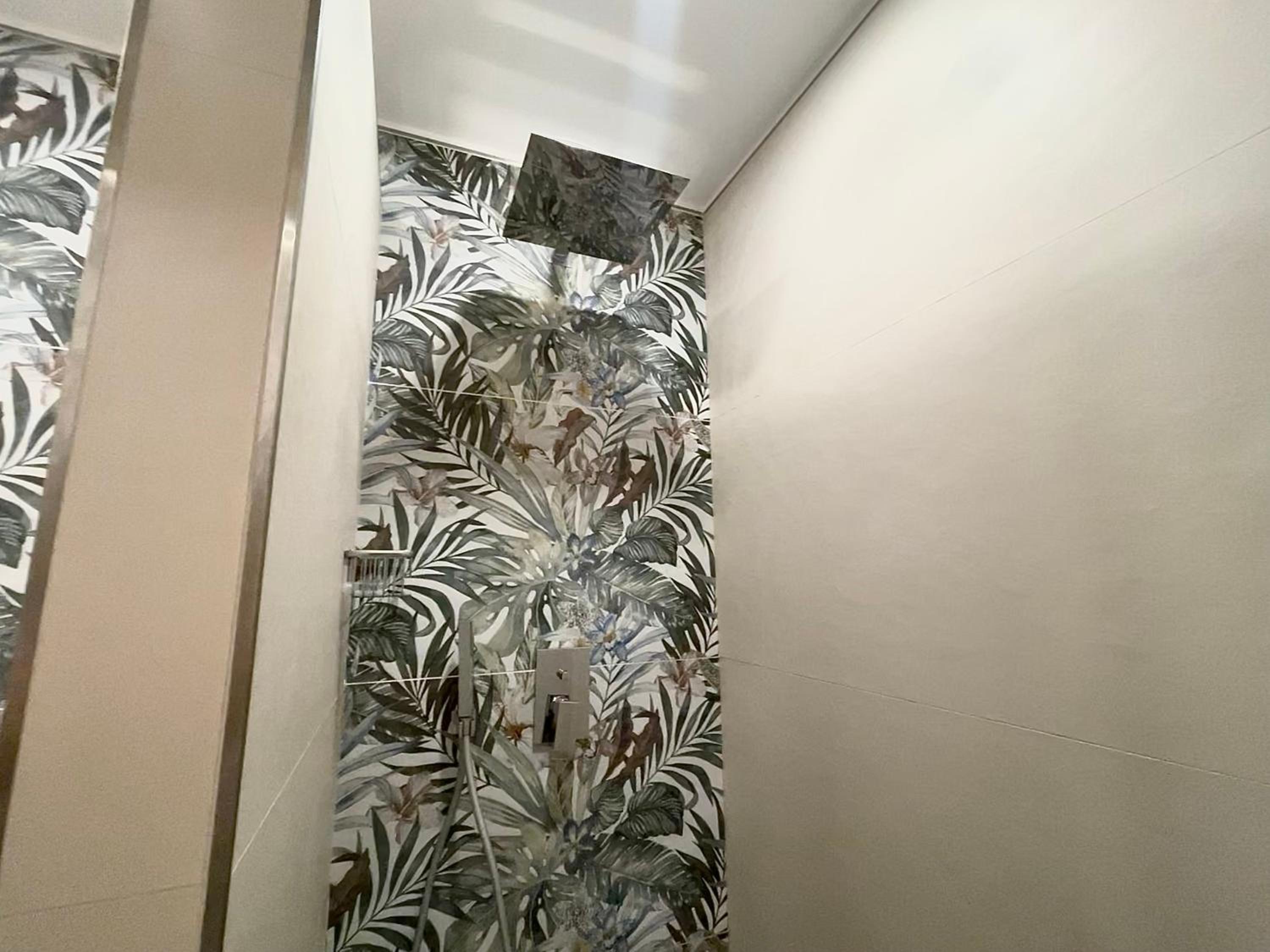 Two-Bedroom Apartment with Terrace - Photo 19