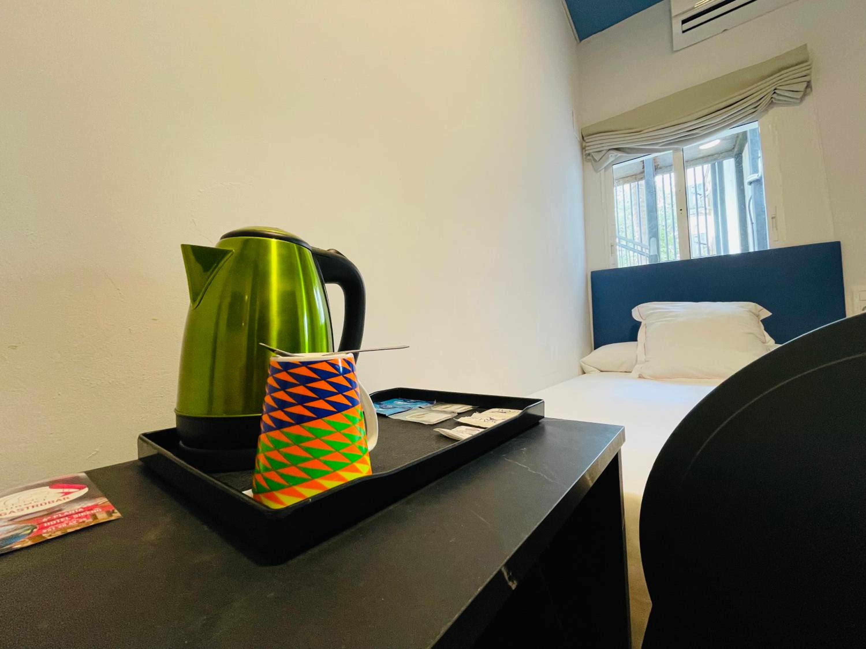 Standard Single Room photo 2
