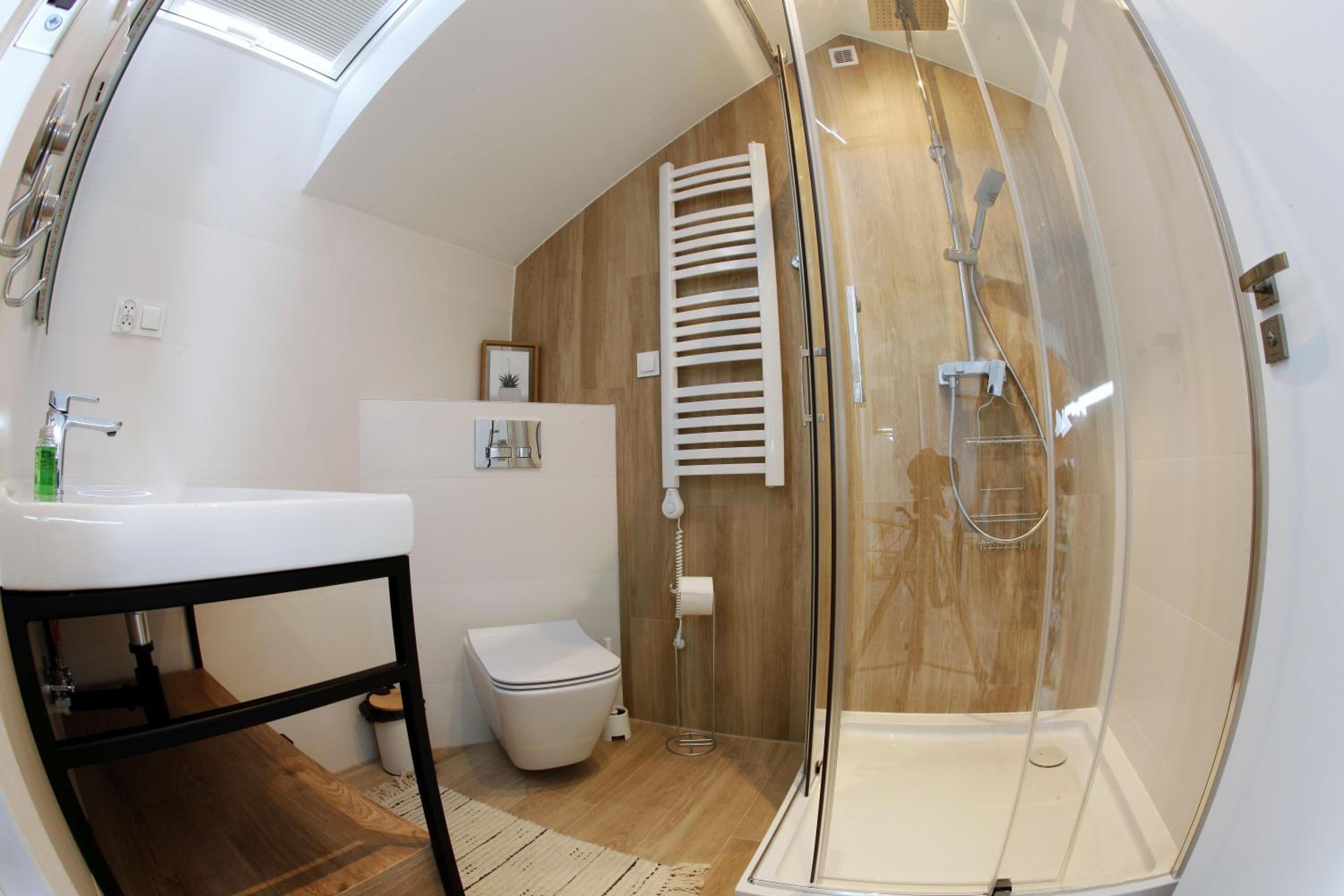 Luxury Triple Room - Photo 10