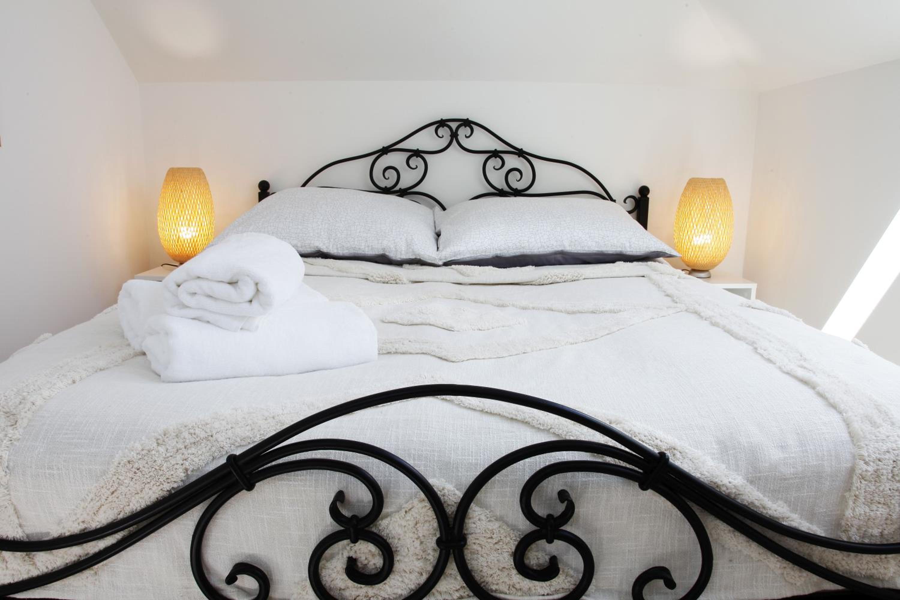 Luxury Triple Room - Photo 12