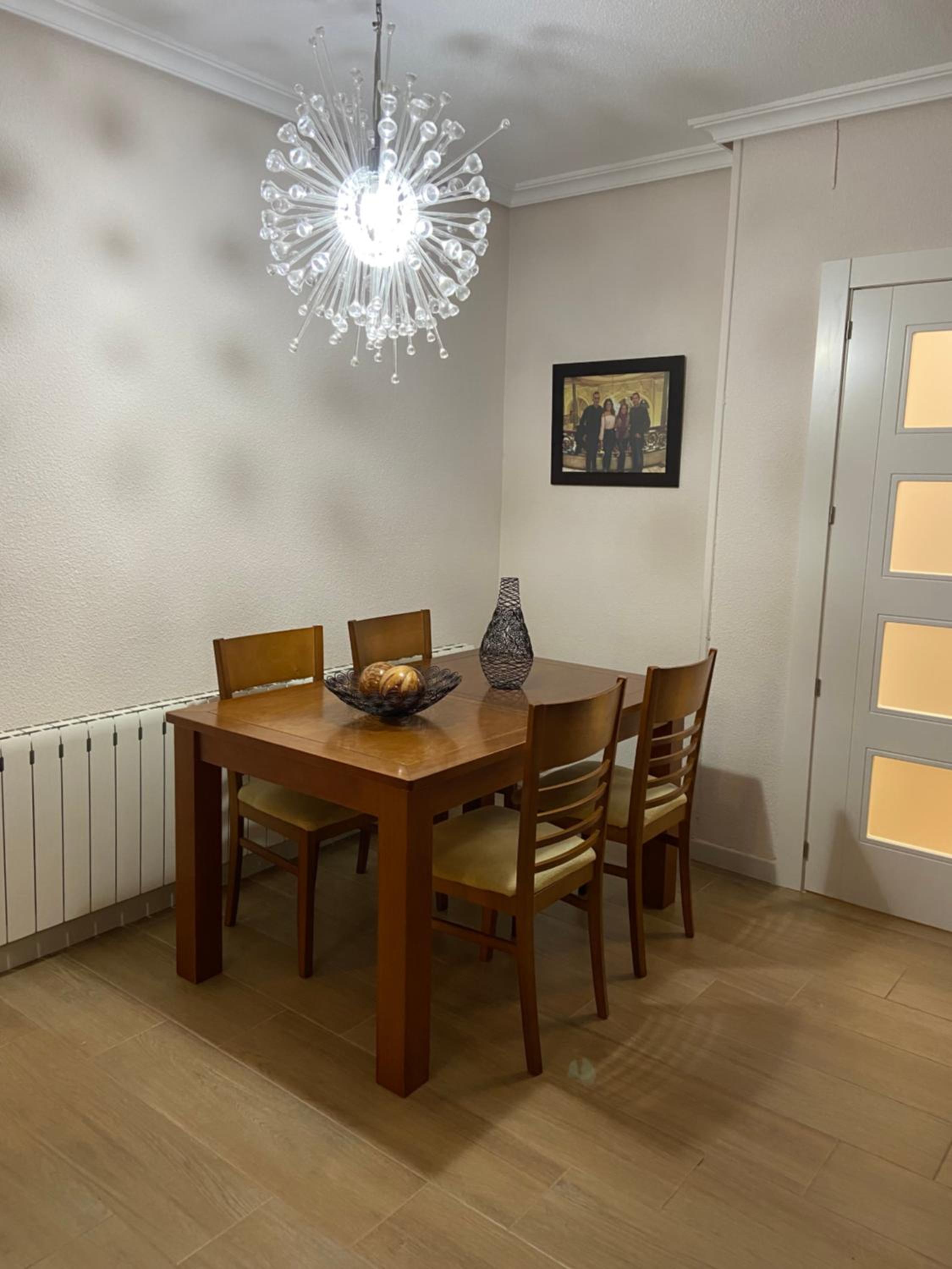 Deluxe Apartment photo 2
