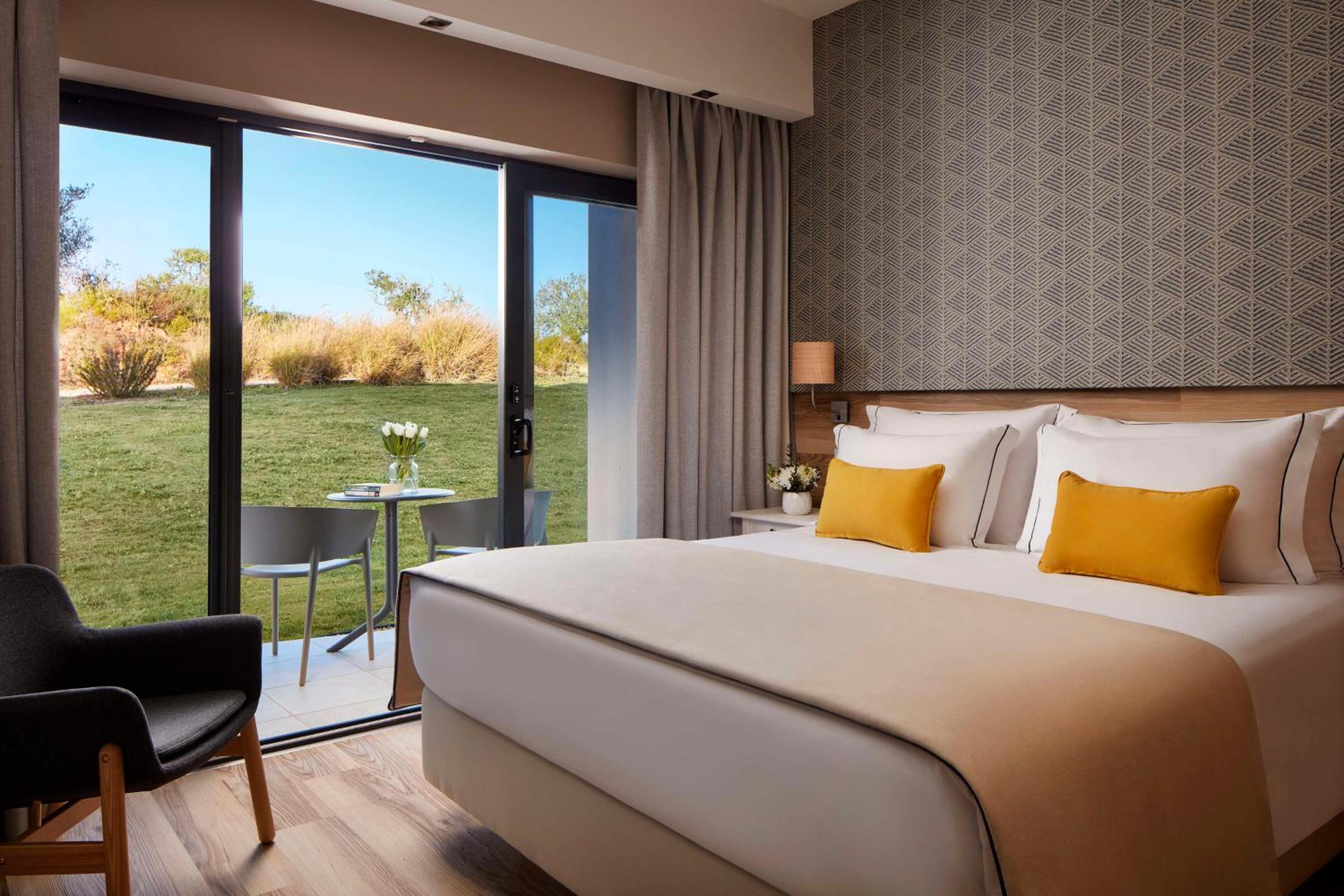 Family Deluxe Room - Photo 1