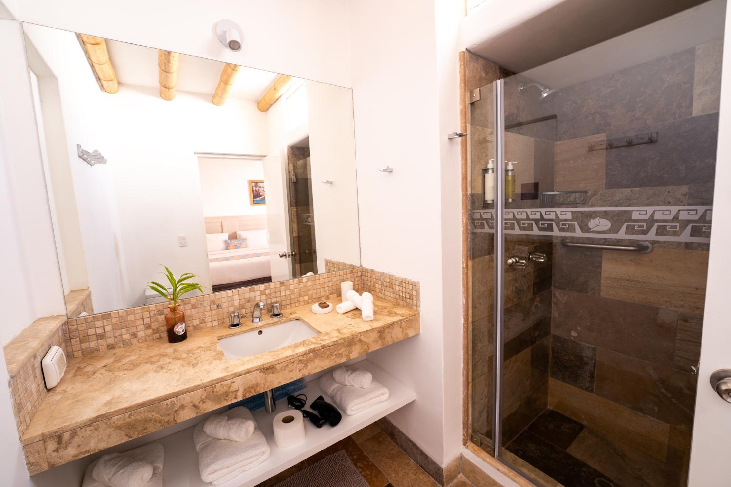 Triple Room - Photo 8