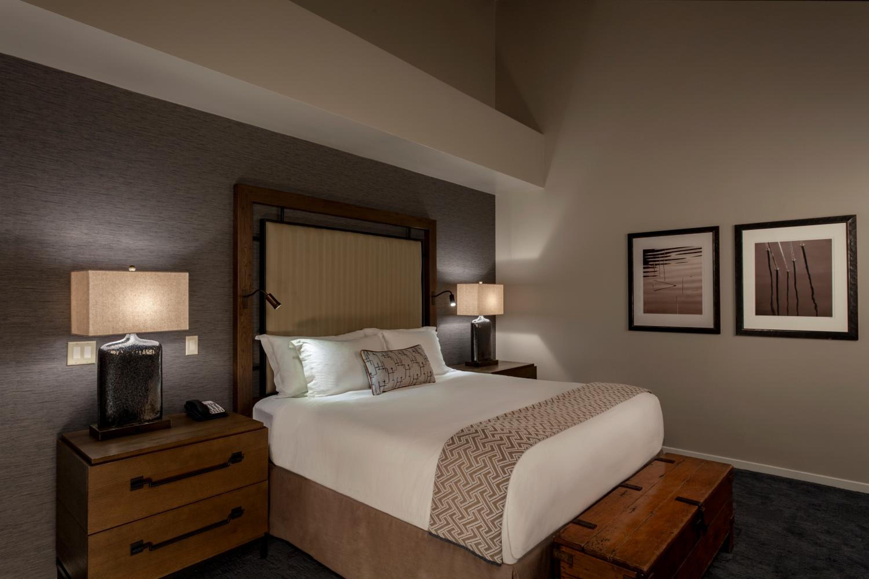 Hilltop Ranch King Suite with Outdoor Tub and Accessible Shower