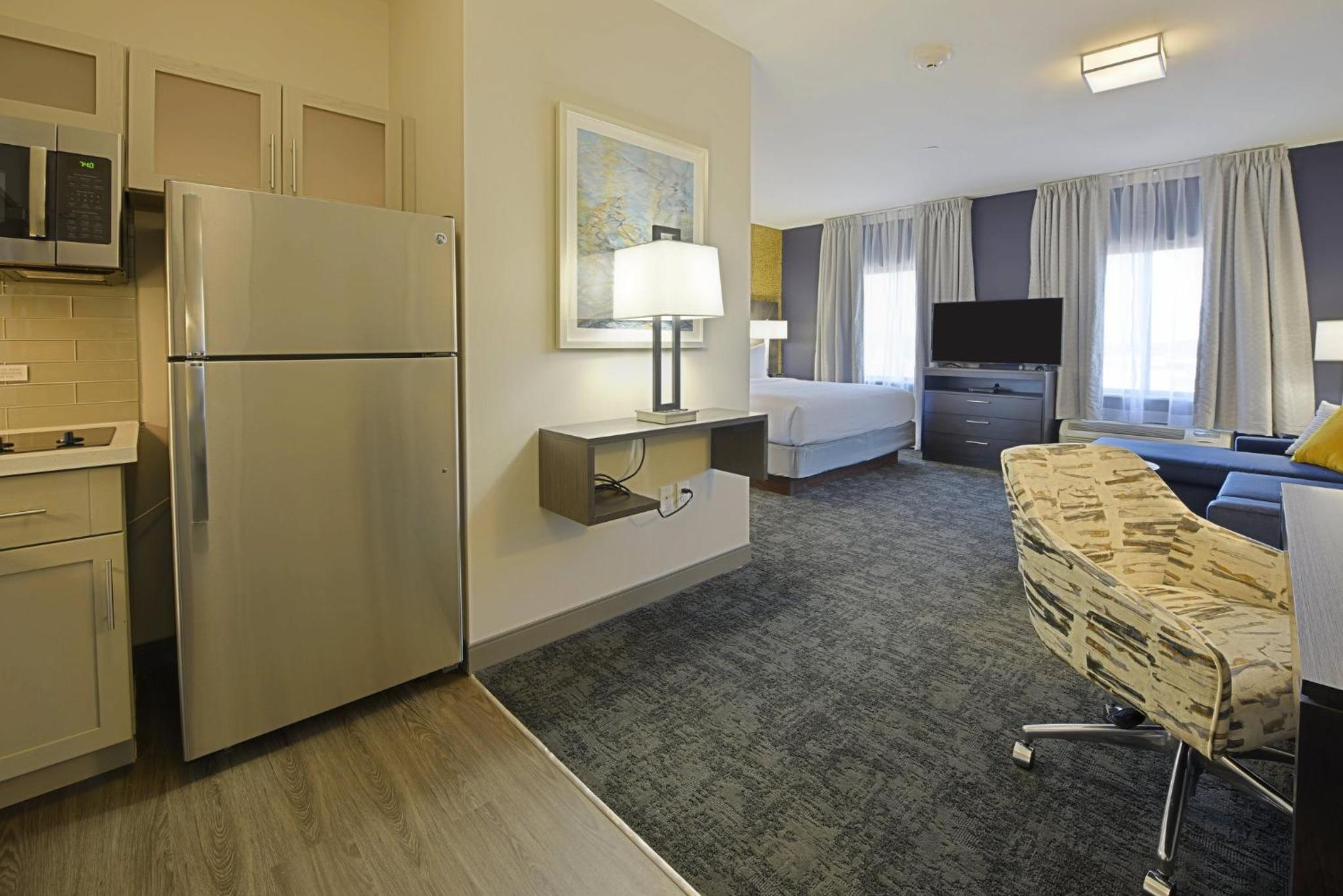 King Studio Suite