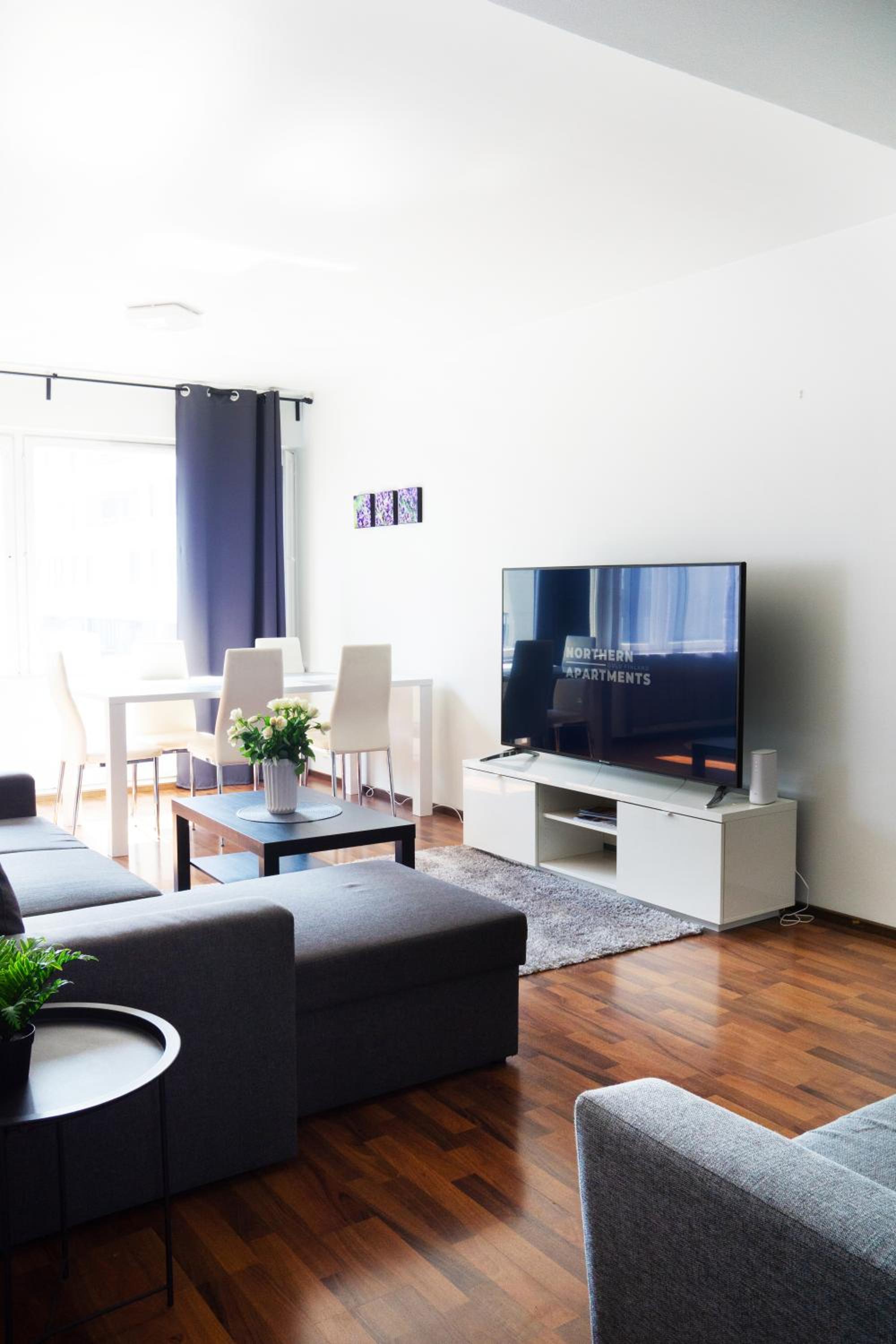 Apartment photo 1