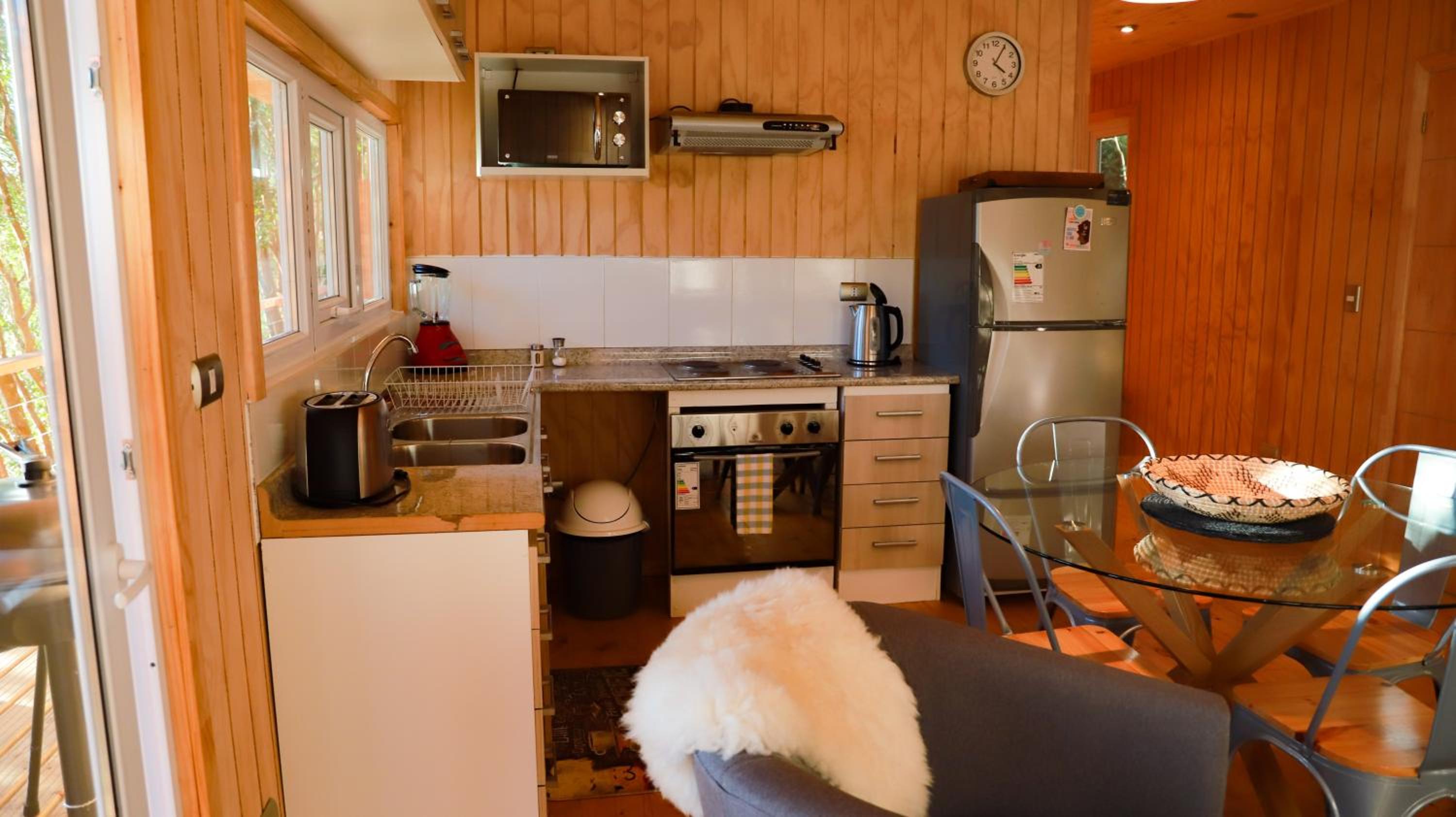 Two-Bedroom House photo 3