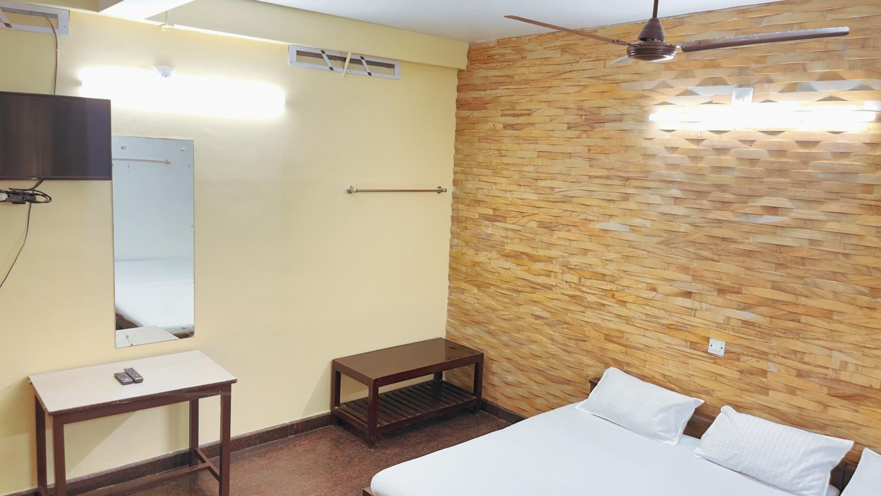 Deluxe Family Suite photo 2