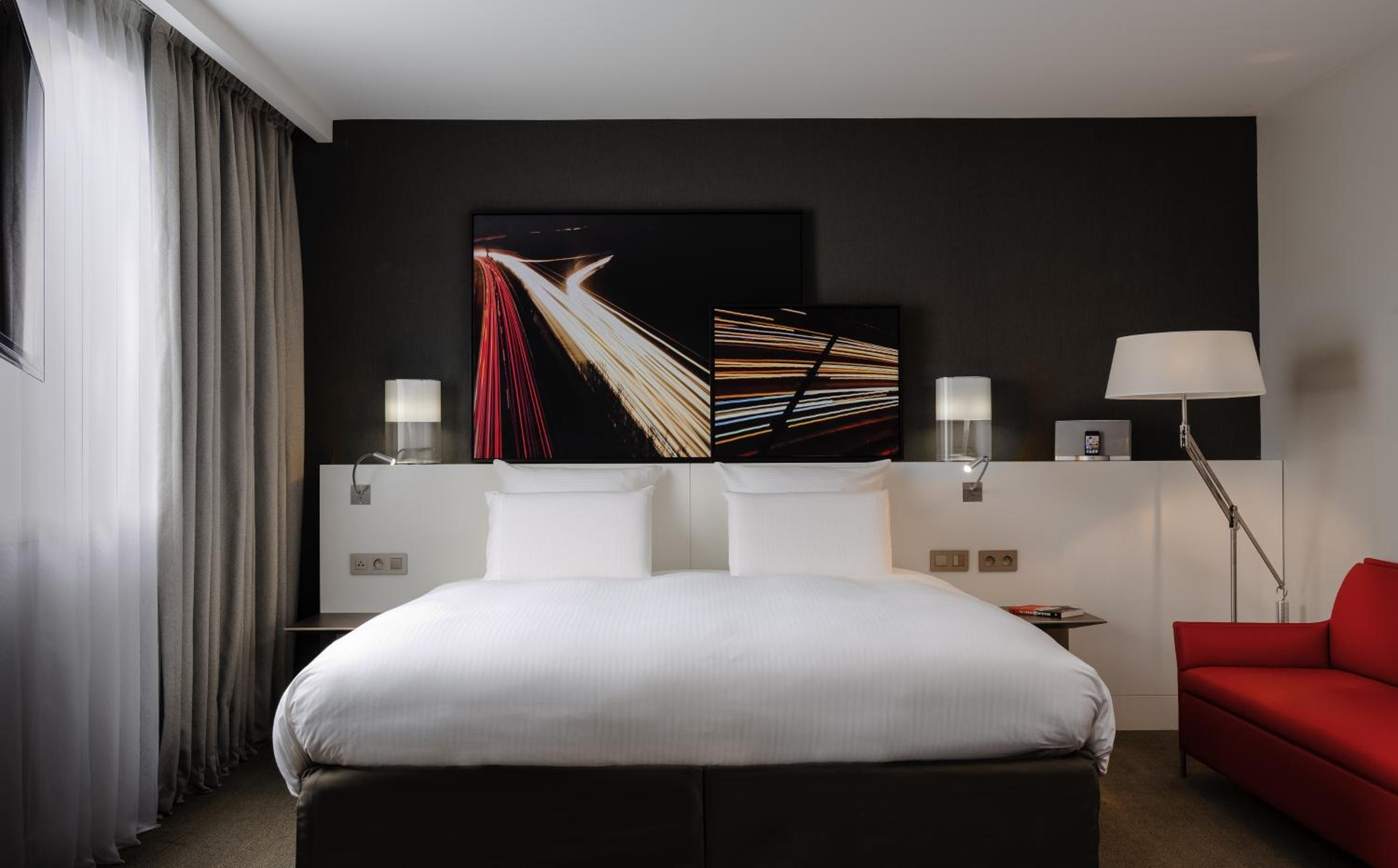 Junior King Suite With Panoramic View - Photo 6