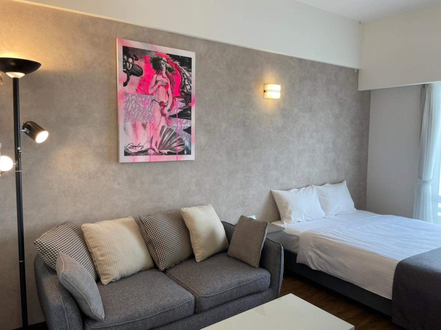 Double Room - Photo 18