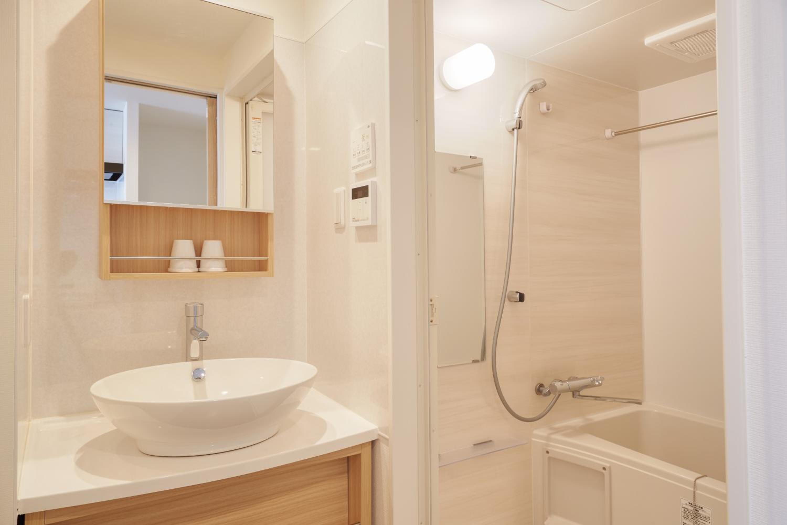 Double Room - Photo 5