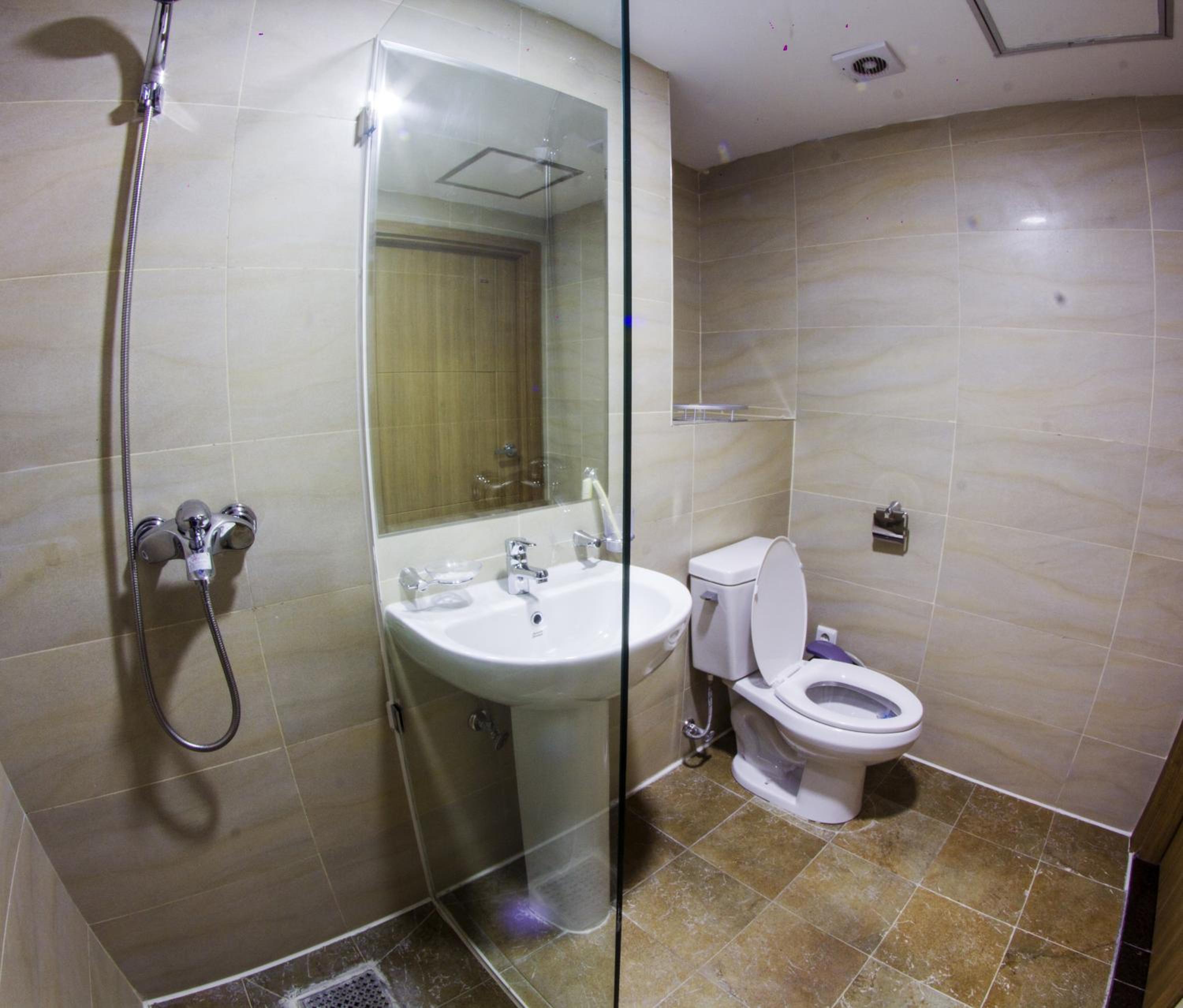 Deluxe Triple Room photo 3