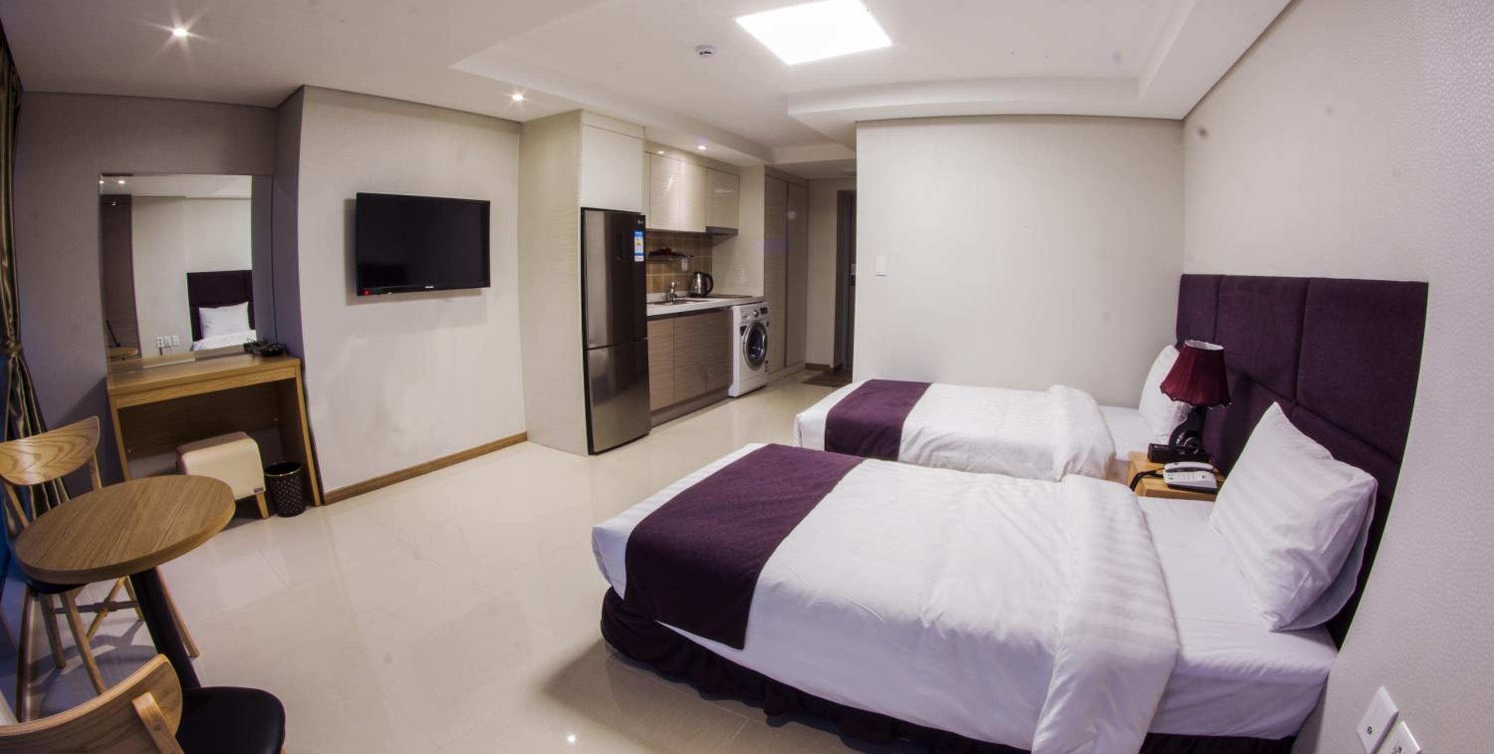 Deluxe Triple Room photo 1