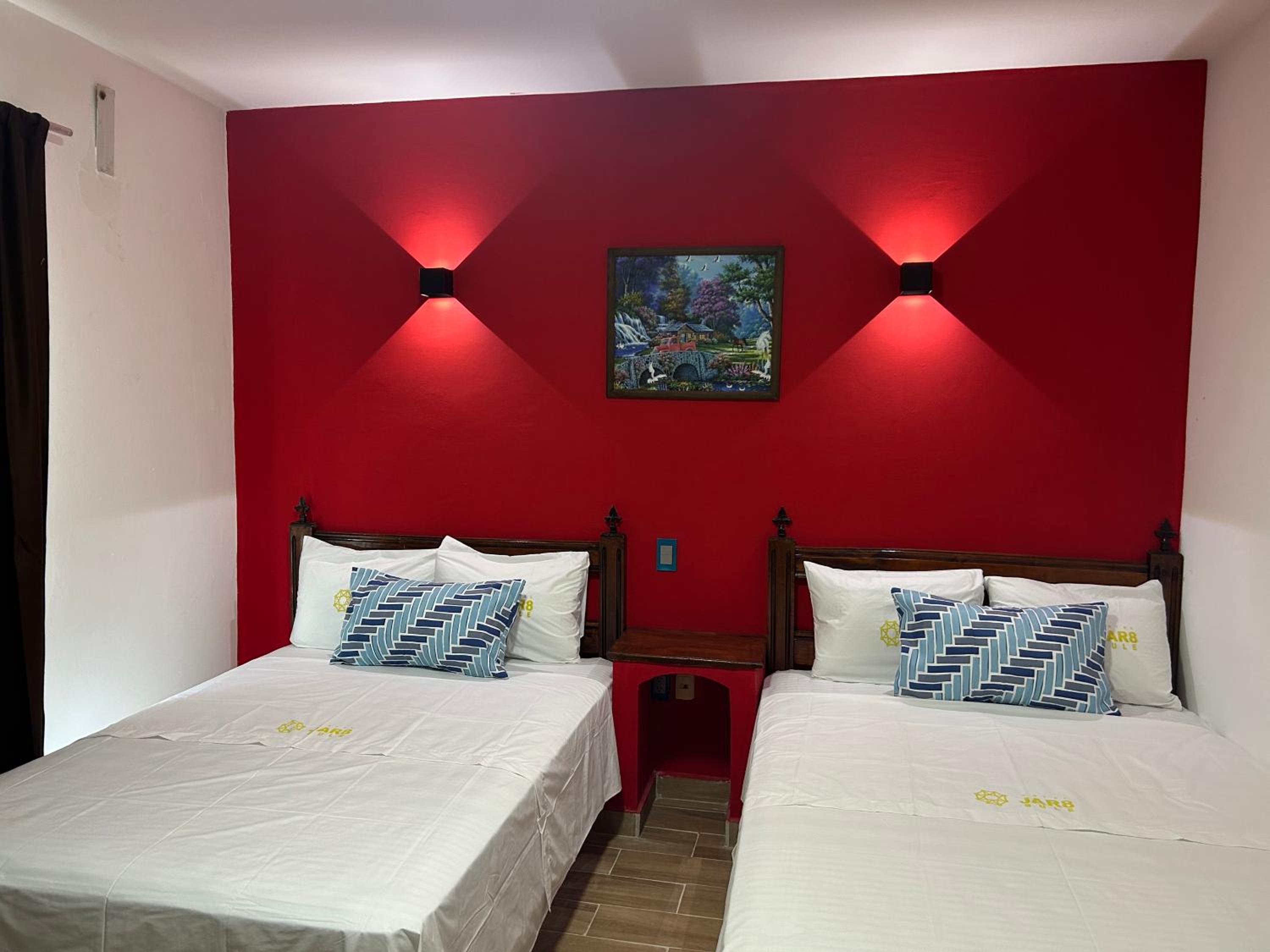 Double Room with Two Double Beds - Photo 5