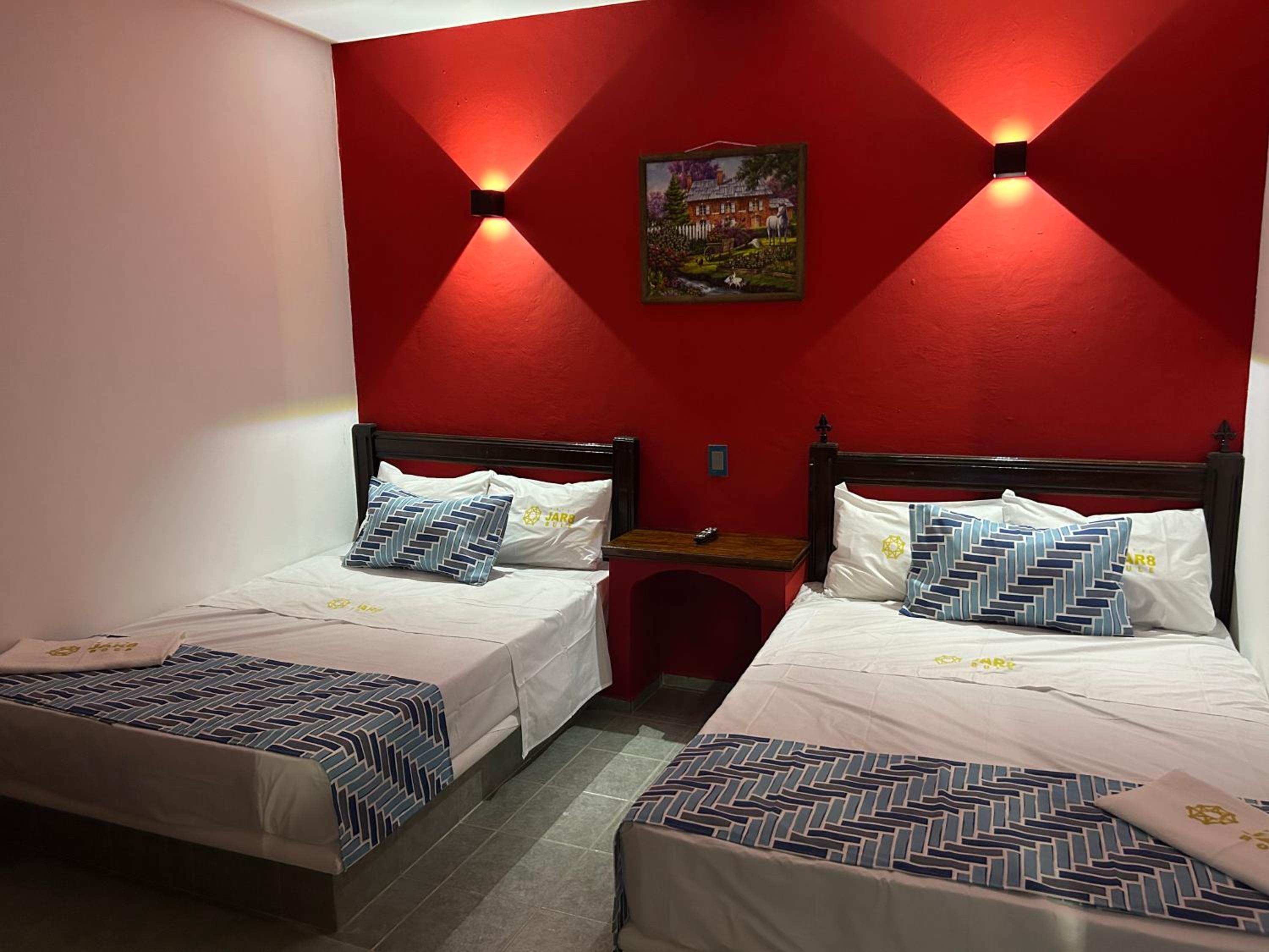 Double Room with Two Double Beds - Photo 4