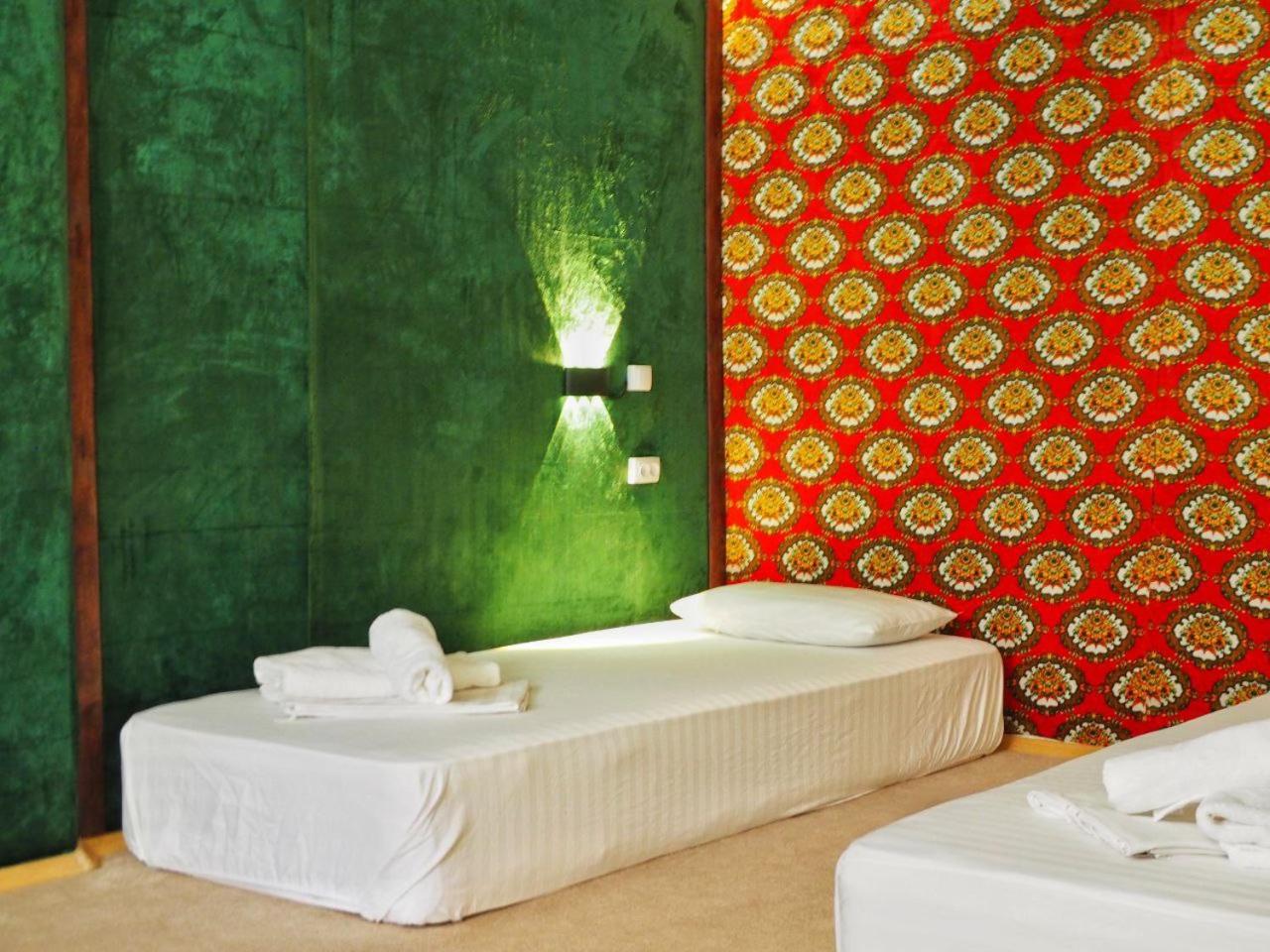 Double or Twin Room with Private Bathroom photo 2