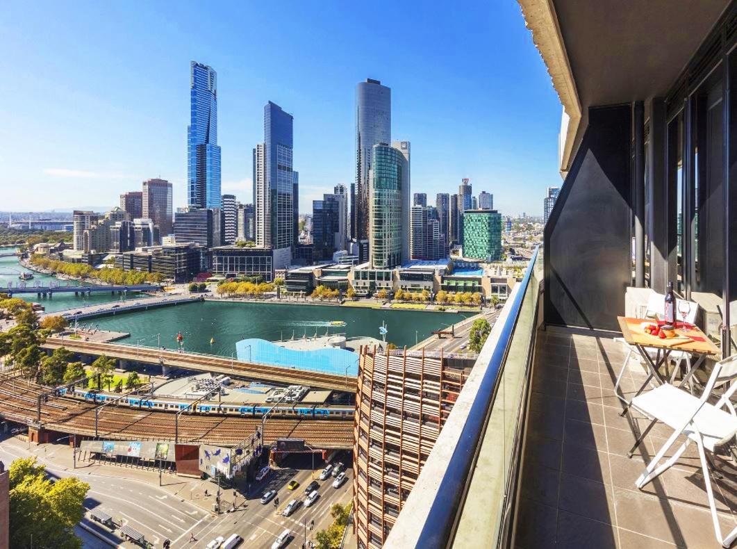 2 Bedroom Superior River View photo 2