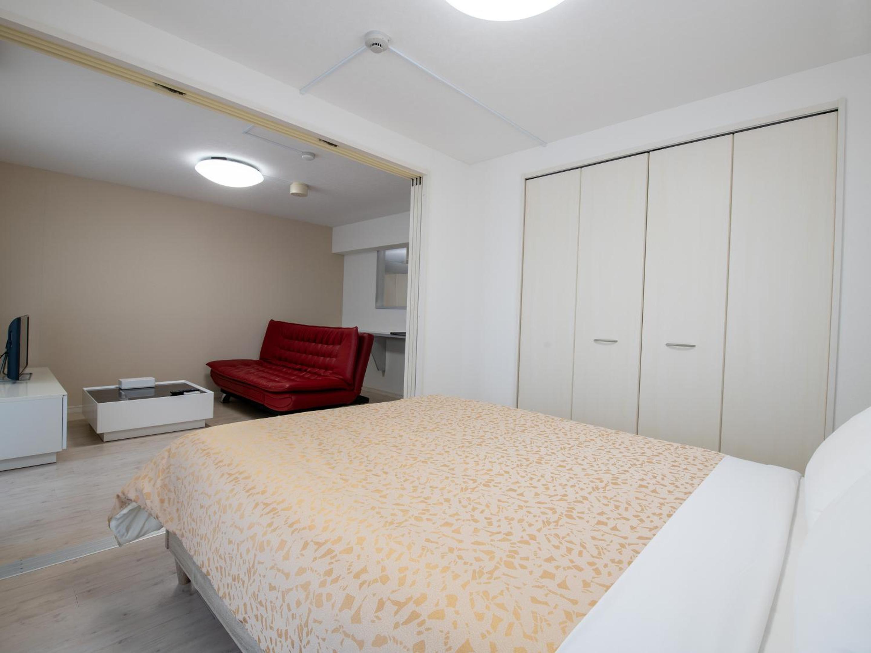 Double Room - Photo 5