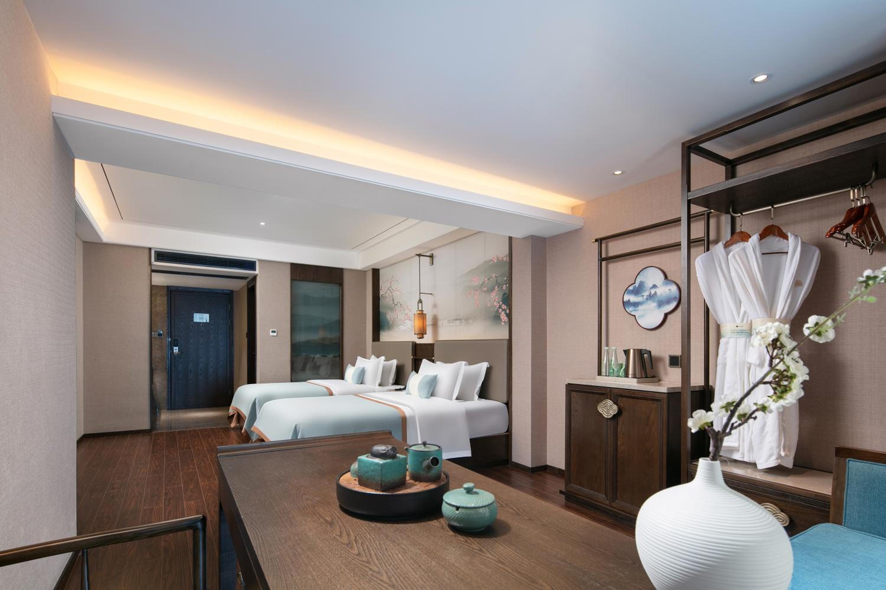 Premium Twin Room photo 2