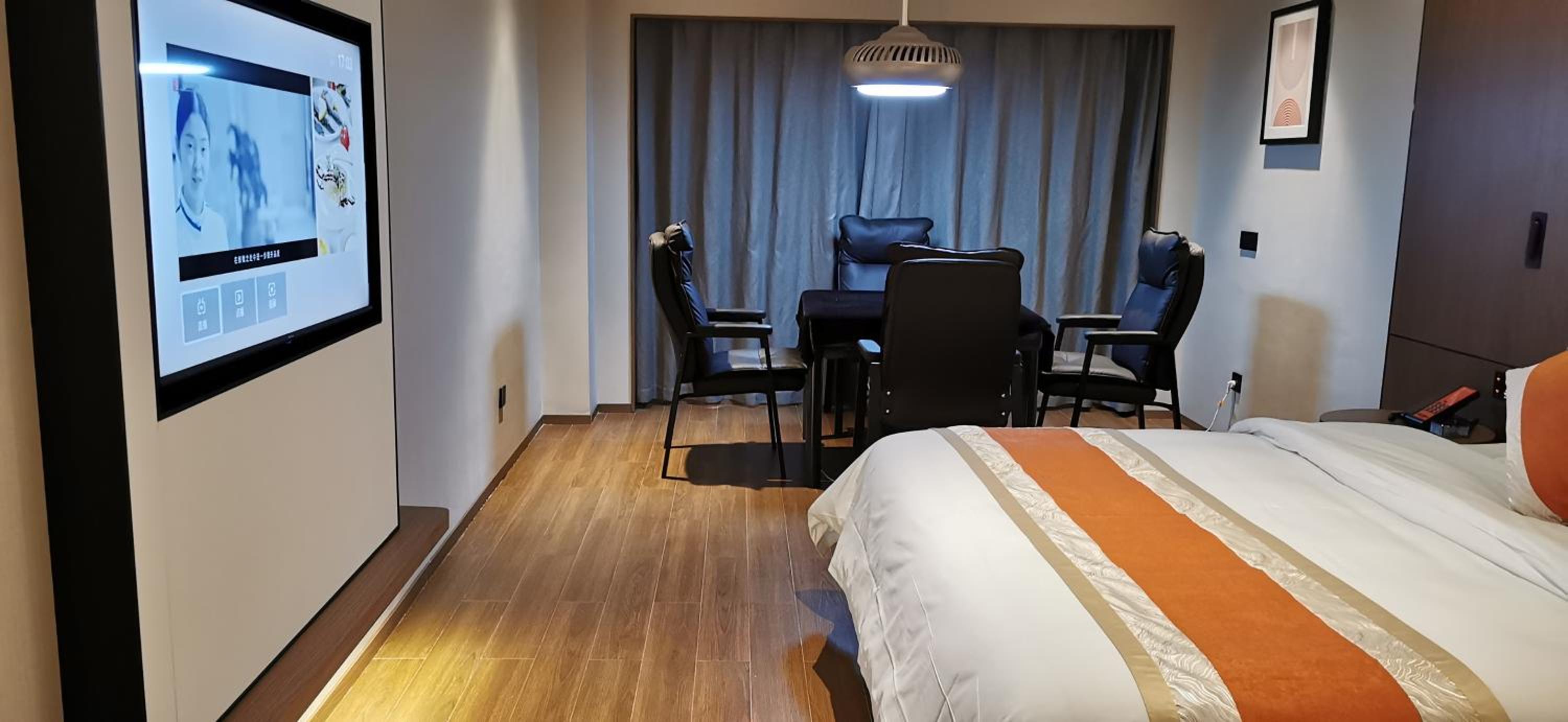 Deluxe Double Room with Entertainment