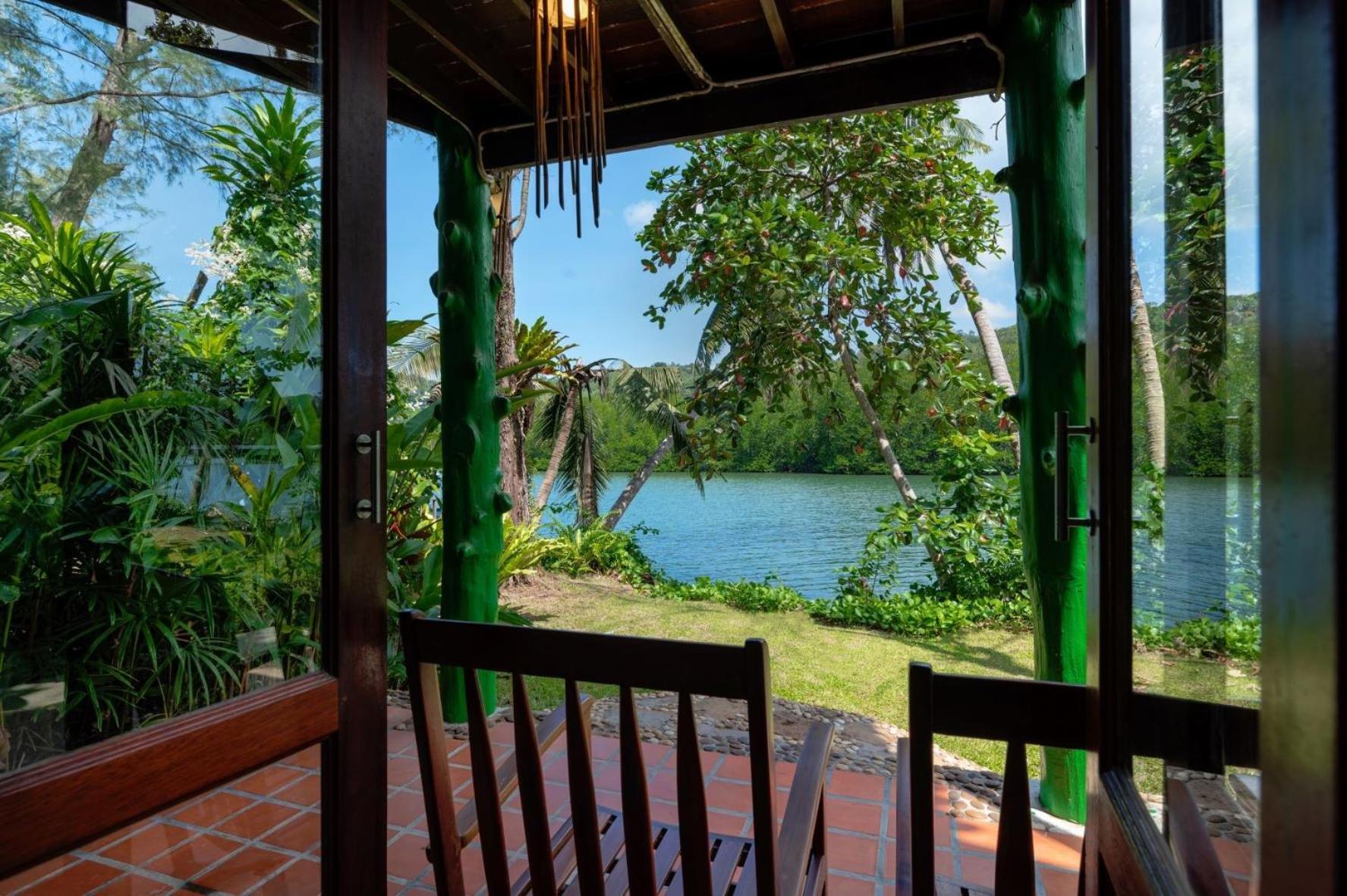 Villa - Canal View photo 2