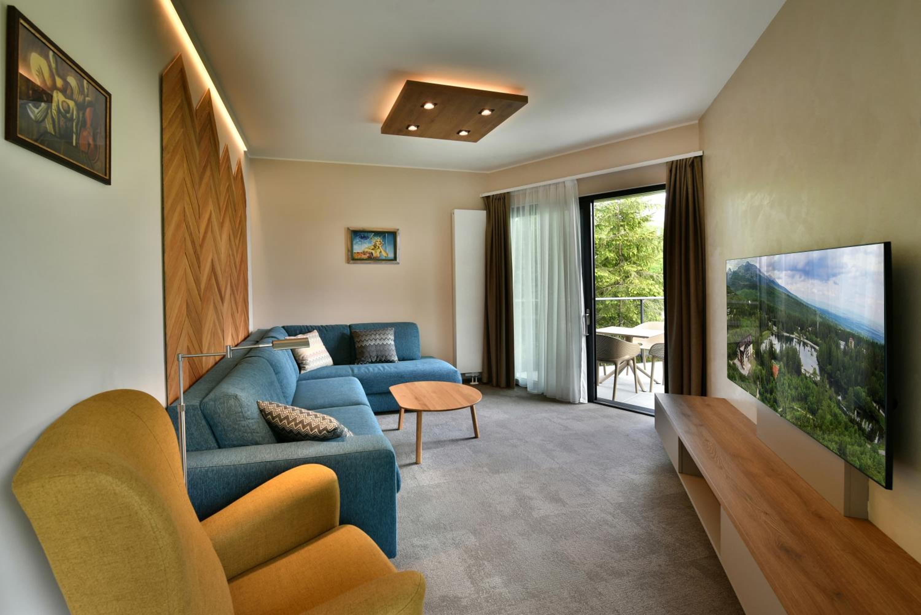 Two-Bedroom Apartment - Photo 3