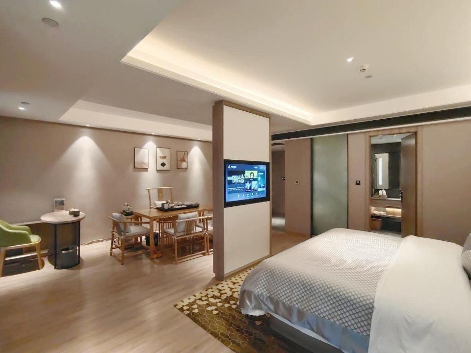 Executive Suite photo 1