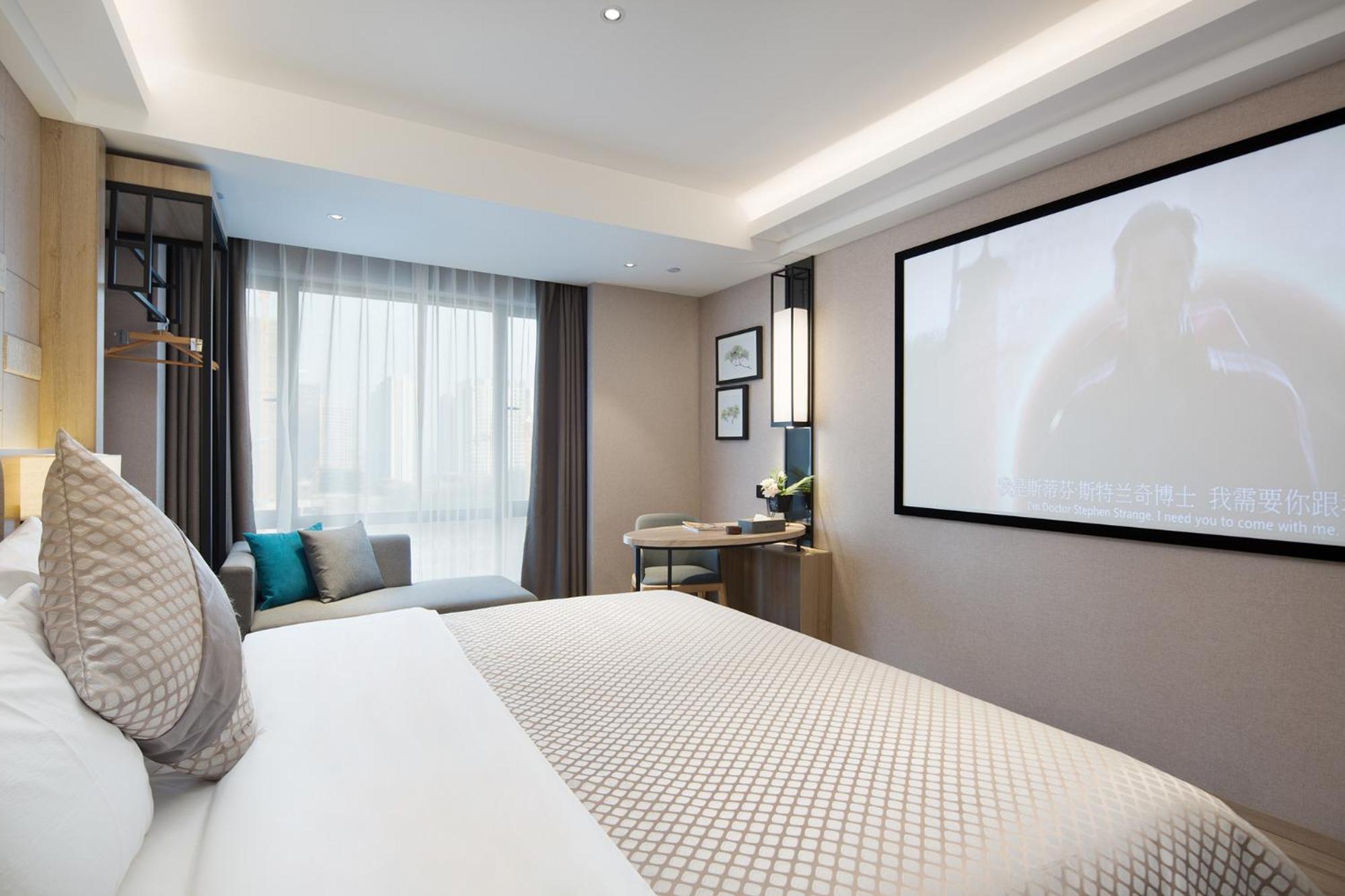 Deluxe Double Room with Cinema photo 1