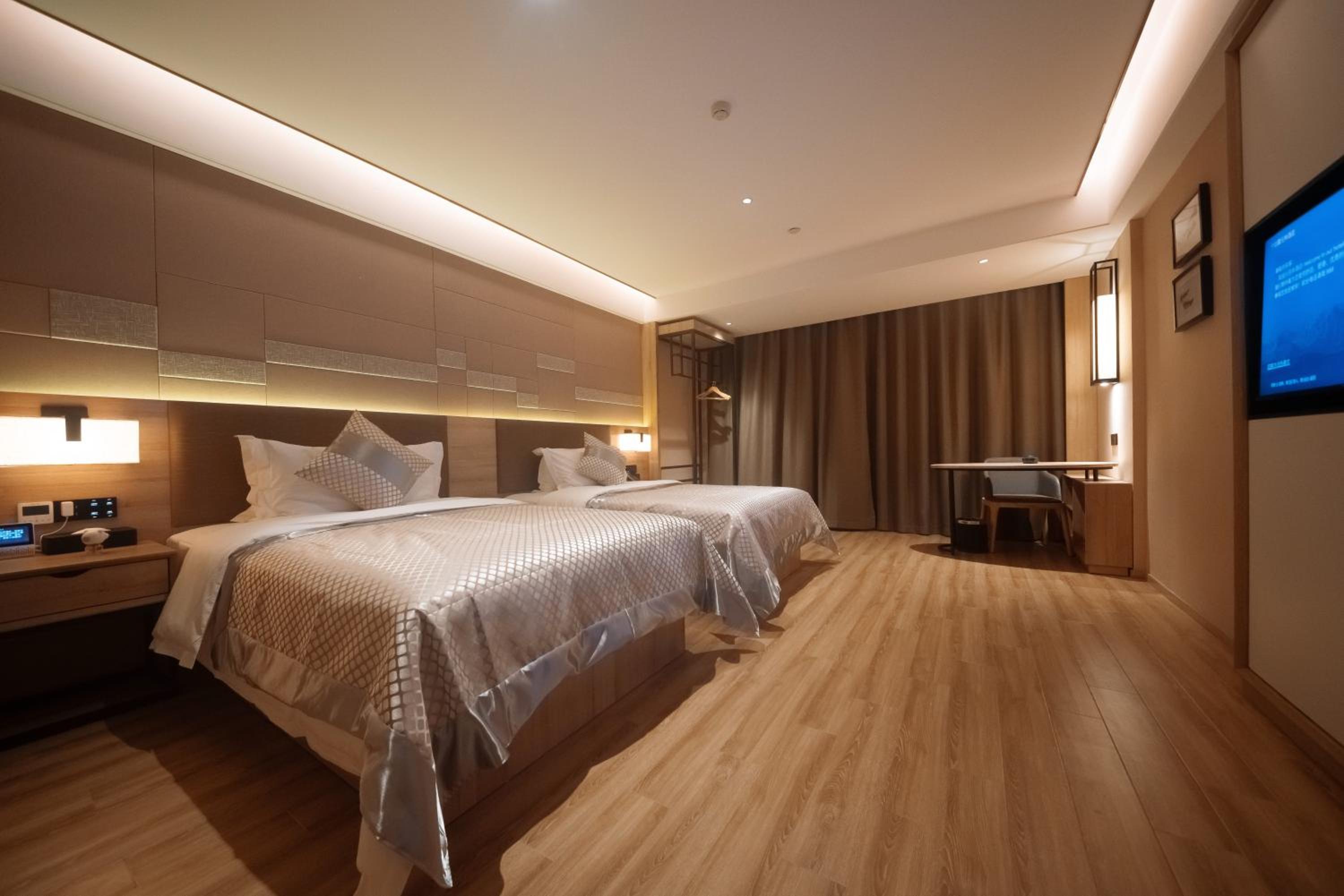 Premier Twin Room