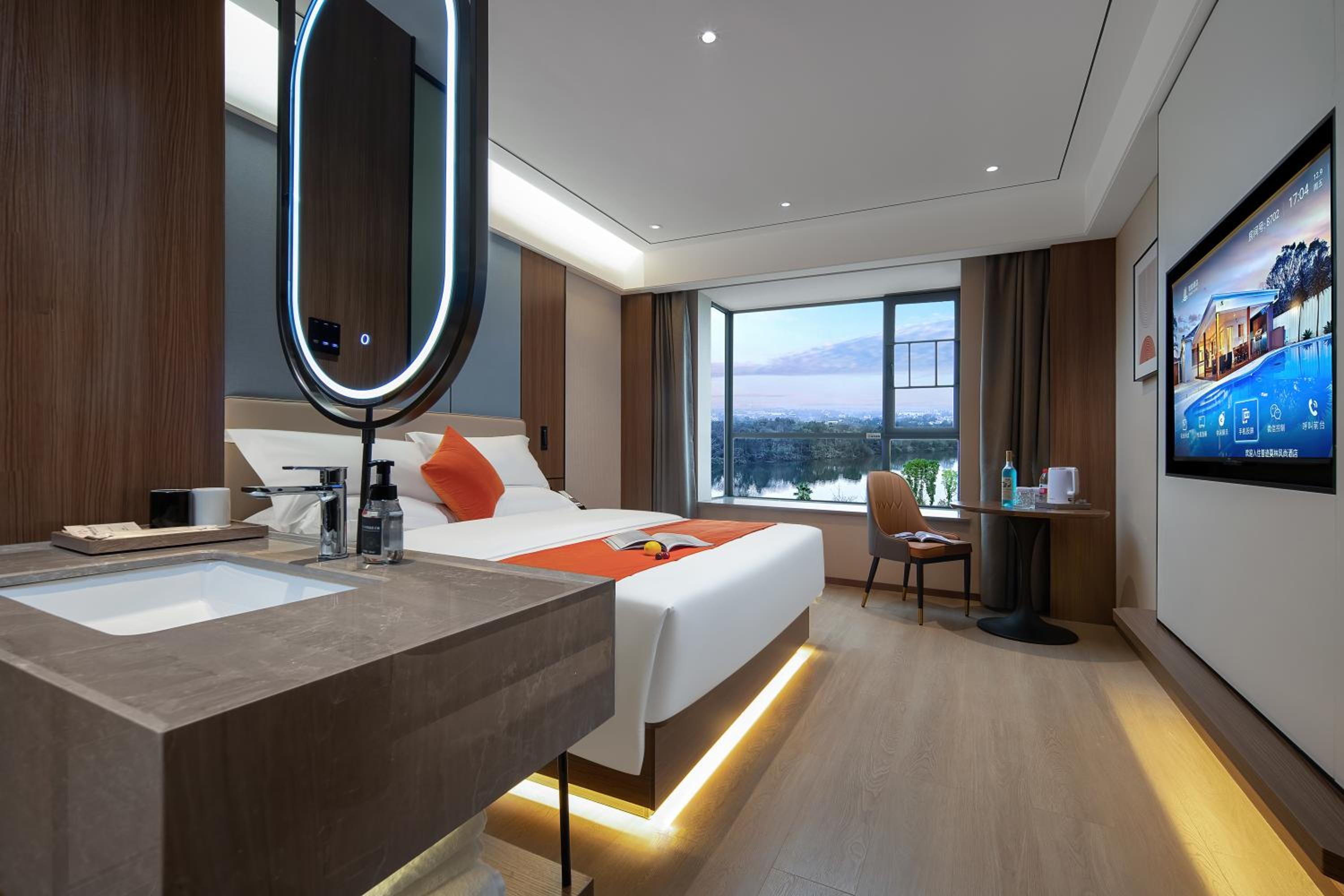 Deluxe Double Room with River