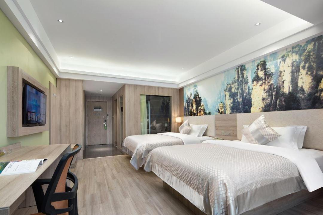 Deluxe Twin Room photo 3