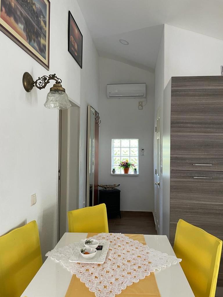 Two-Bedroom Apartment - Photo 8