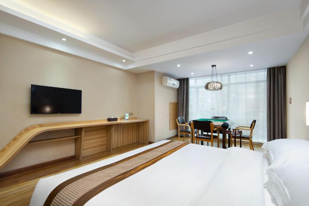 Deluxe Double Room with Entertainment  photo 3