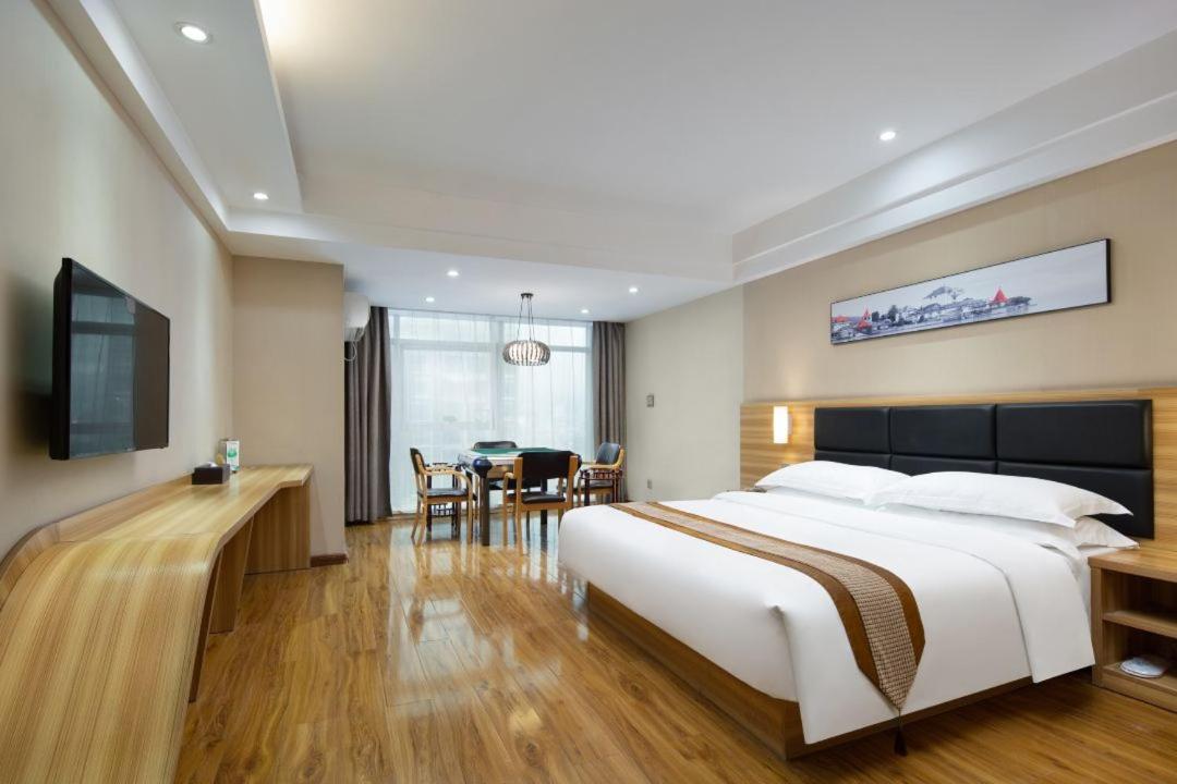 Deluxe Double Room with Entertainment  photo 1