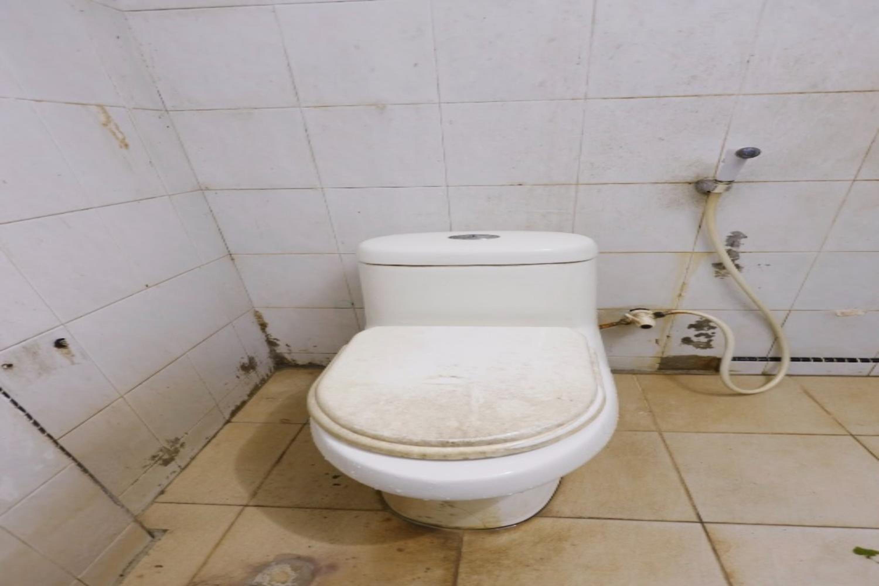 Small Single Room photo 2