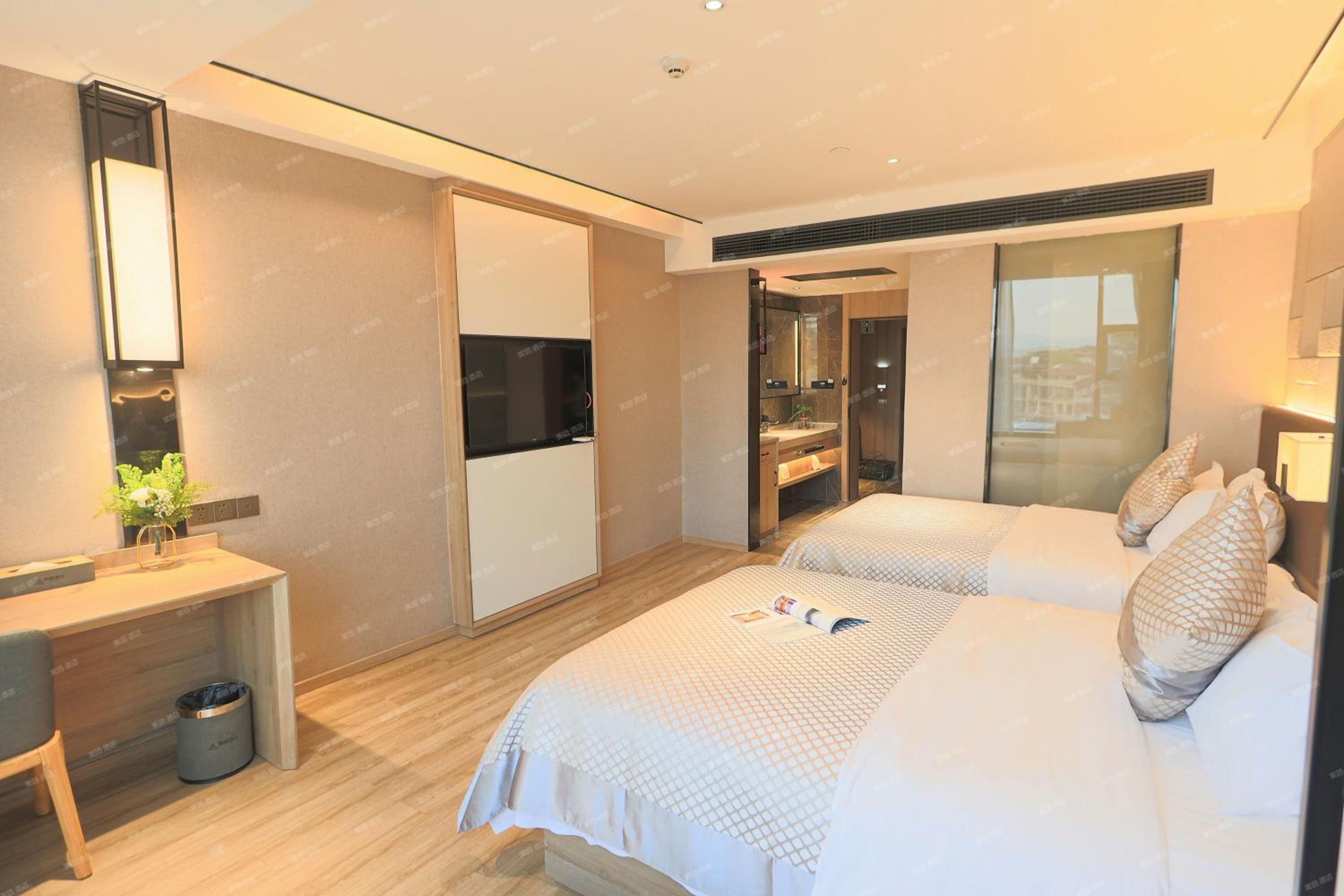 Business Twin Room  photo 3